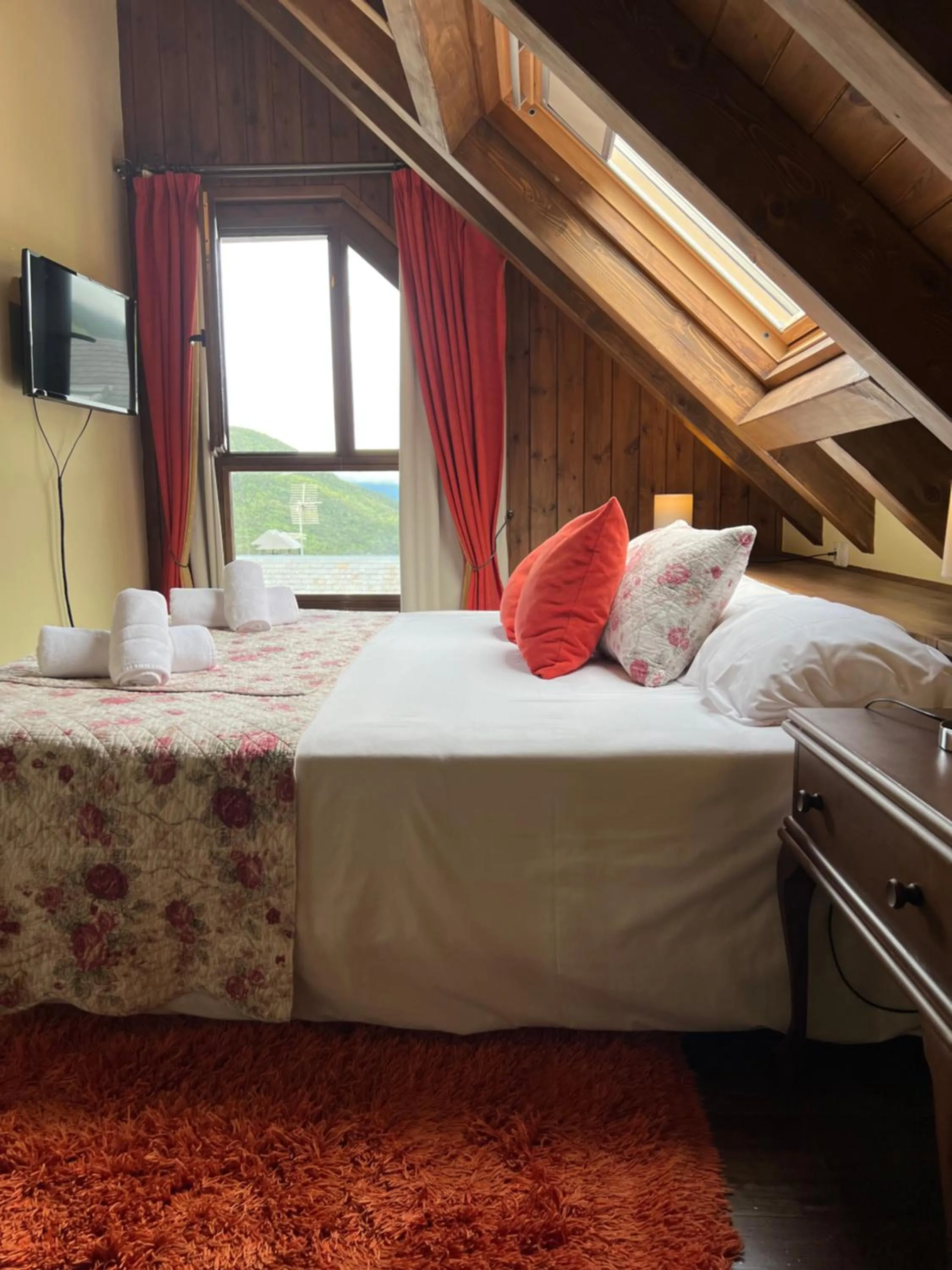 Bed in Tierras De Arán