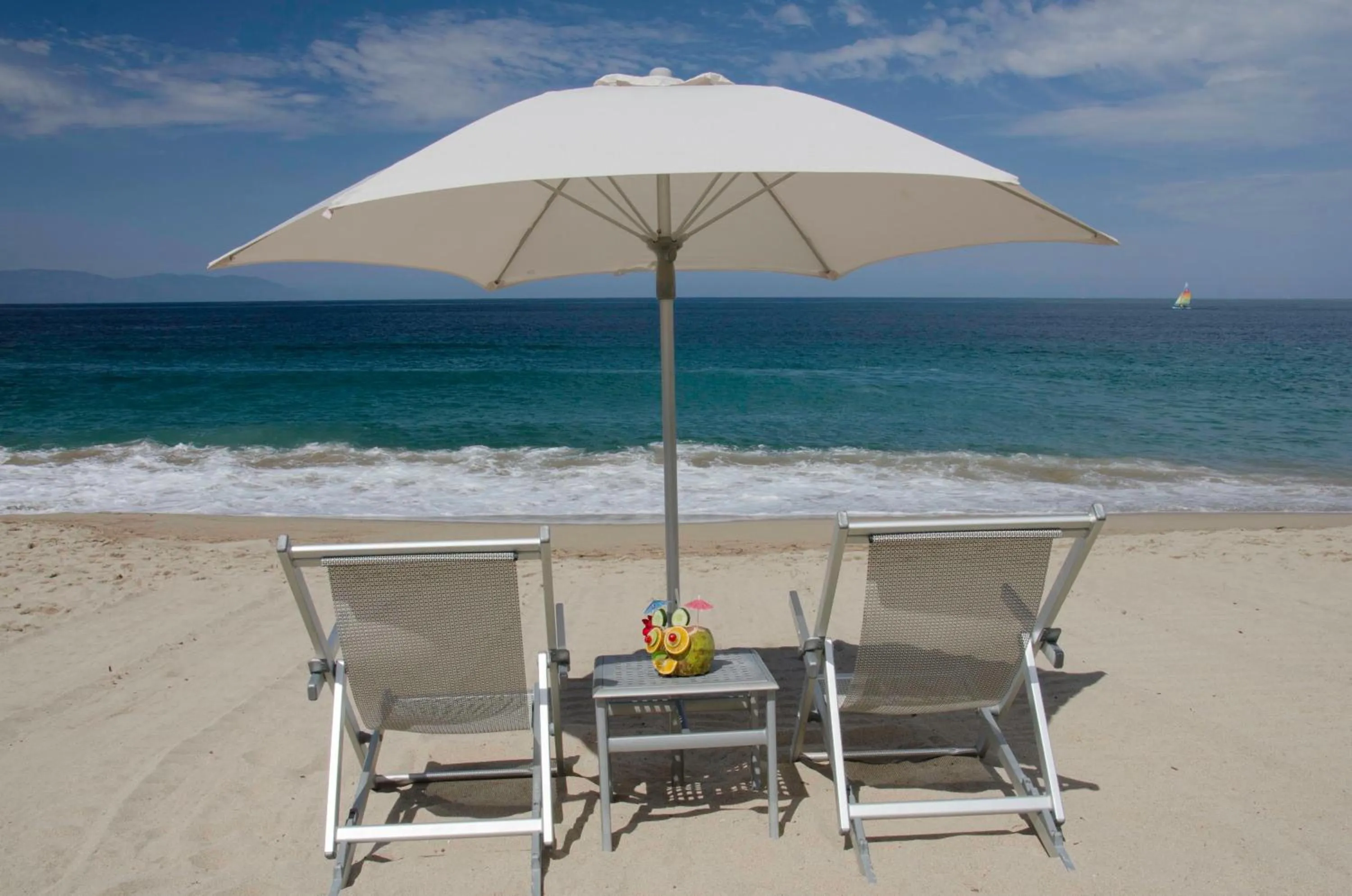 Beach in Sunset Plaza Beach Resort Puerto Vallarta All Inclusive