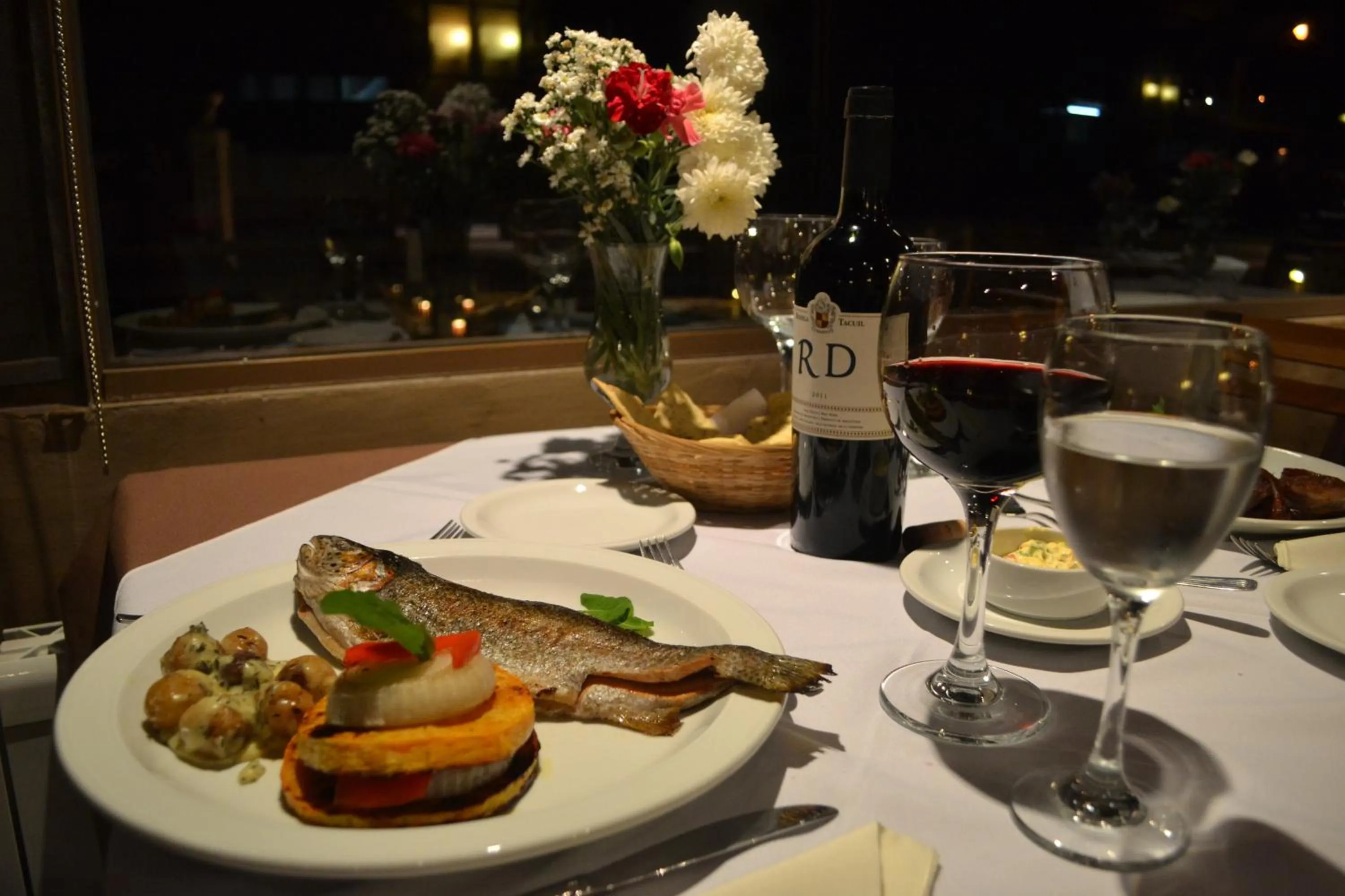 Restaurant/places to eat in Vientonorte