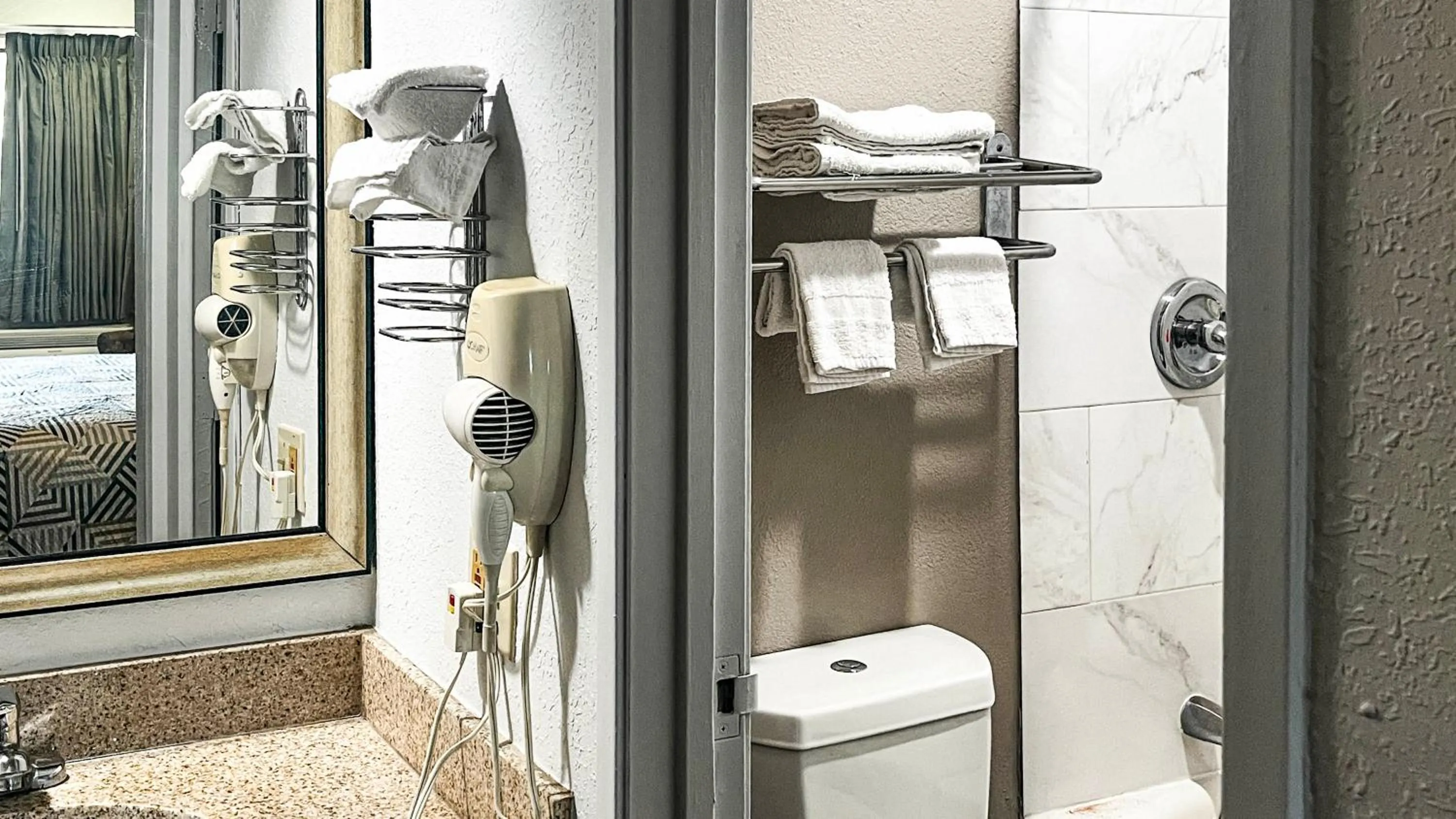 Bathroom in Studio 6 Suites Dallas TX - Loop 12 West