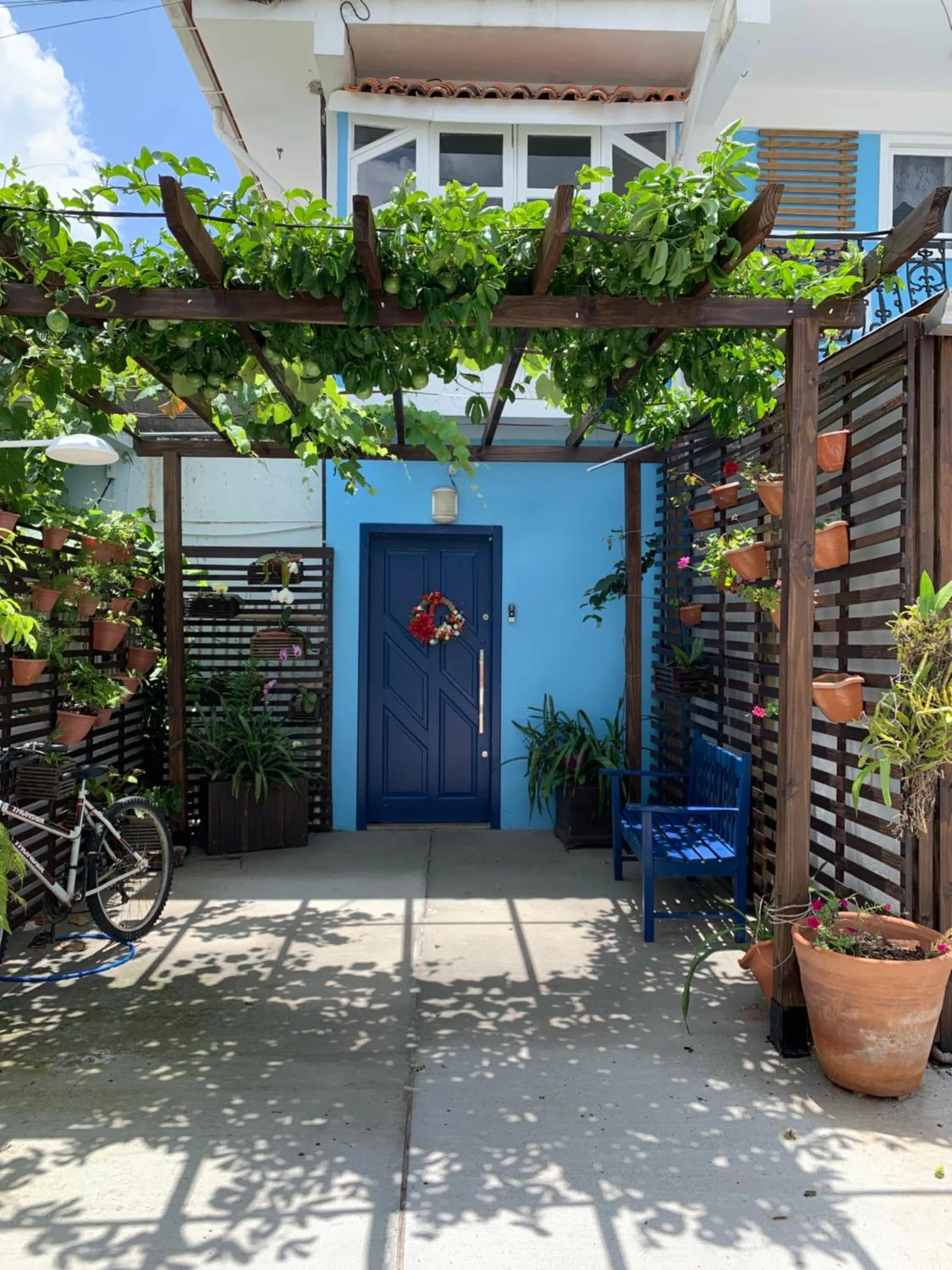 Facade/entrance in Recanto da Sol