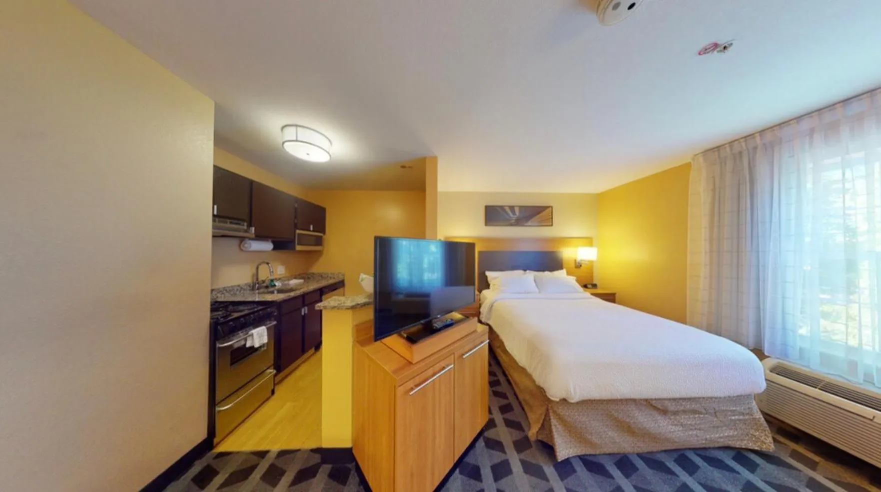 Bedroom, Bed in Residences at Tewksbury