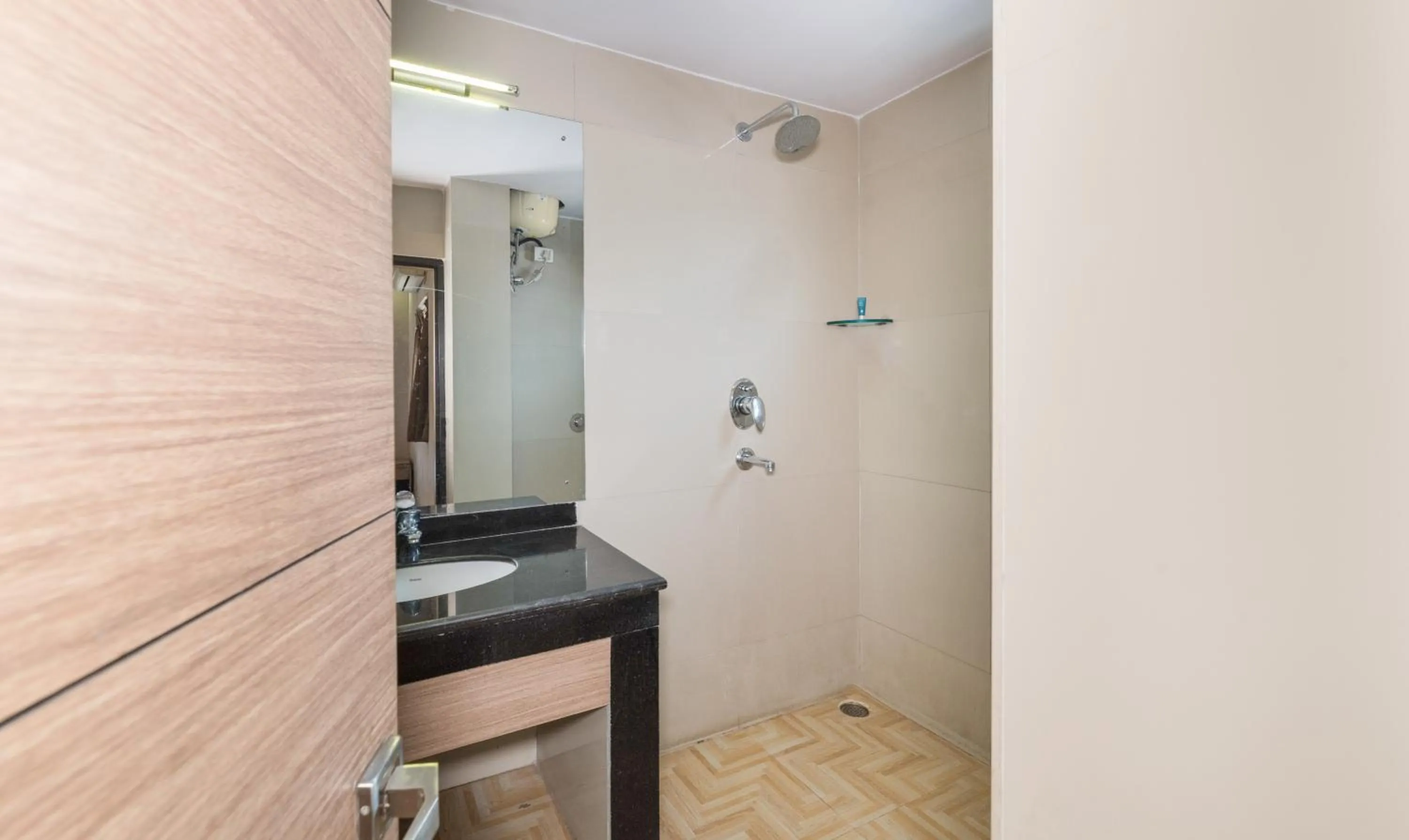 Bathroom in Treebo Pal Comfort