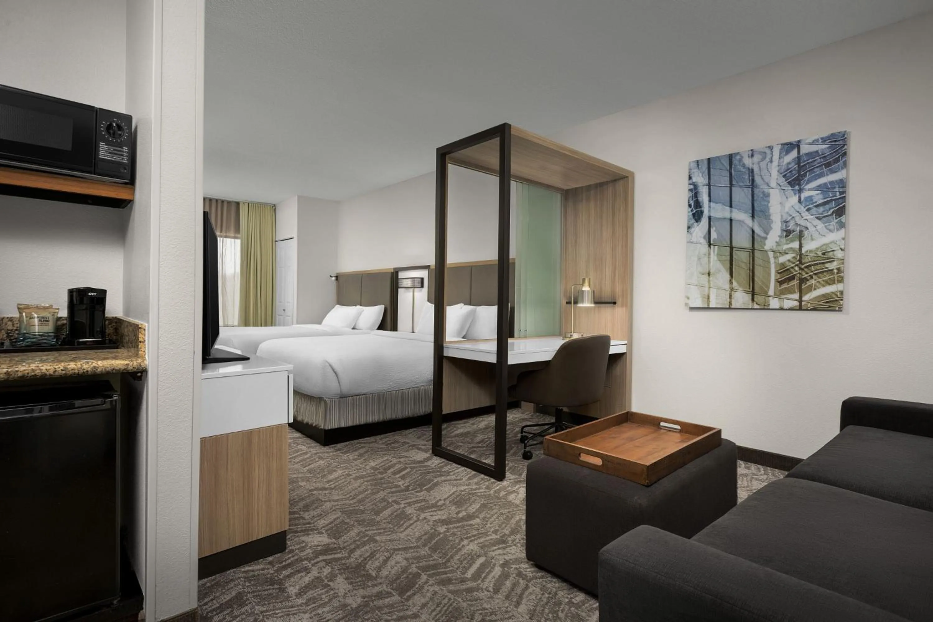 Bedroom, Bed in SpringHill Suites Boston Peabody