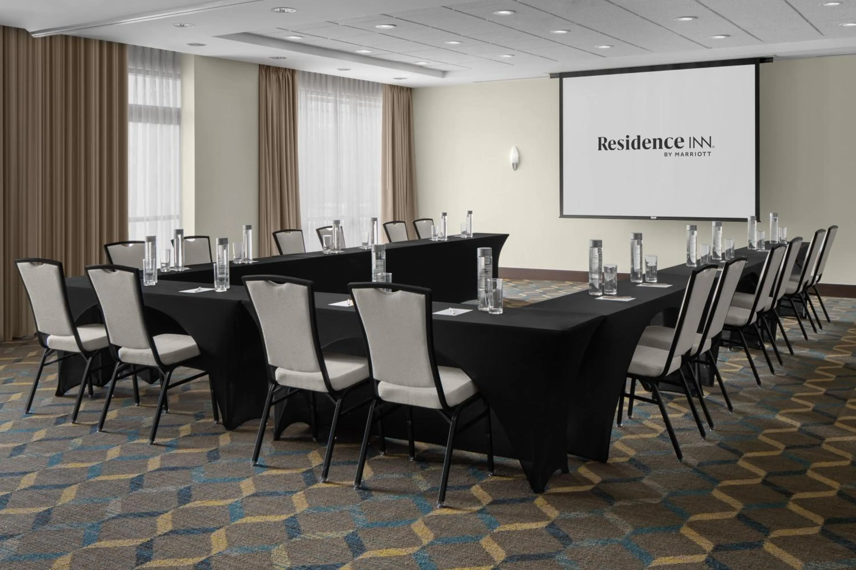 Meeting/conference room in Residence Inn Los Angeles Burbank/Downtown