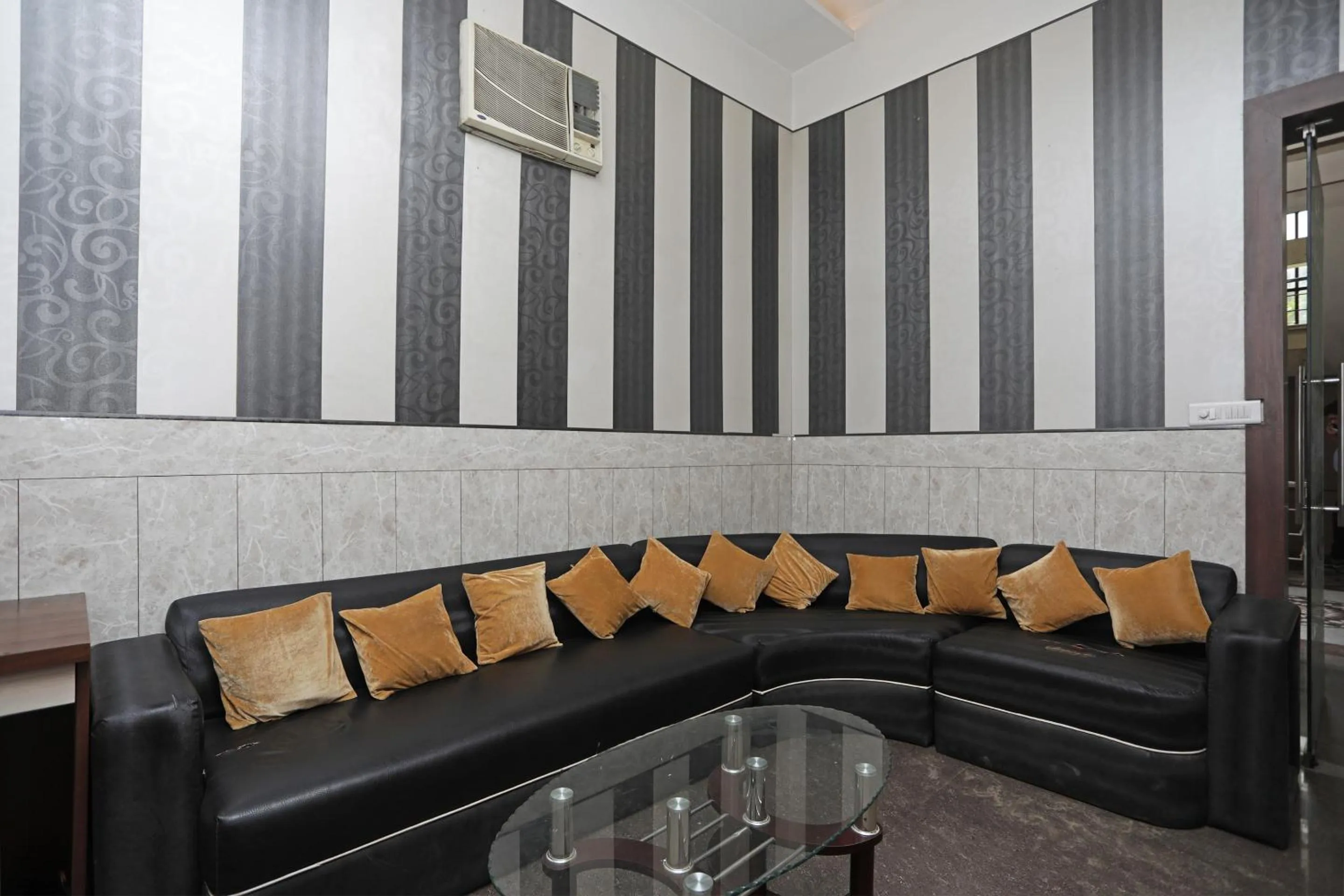 Lobby or reception in Hotel O Subhadra Residency