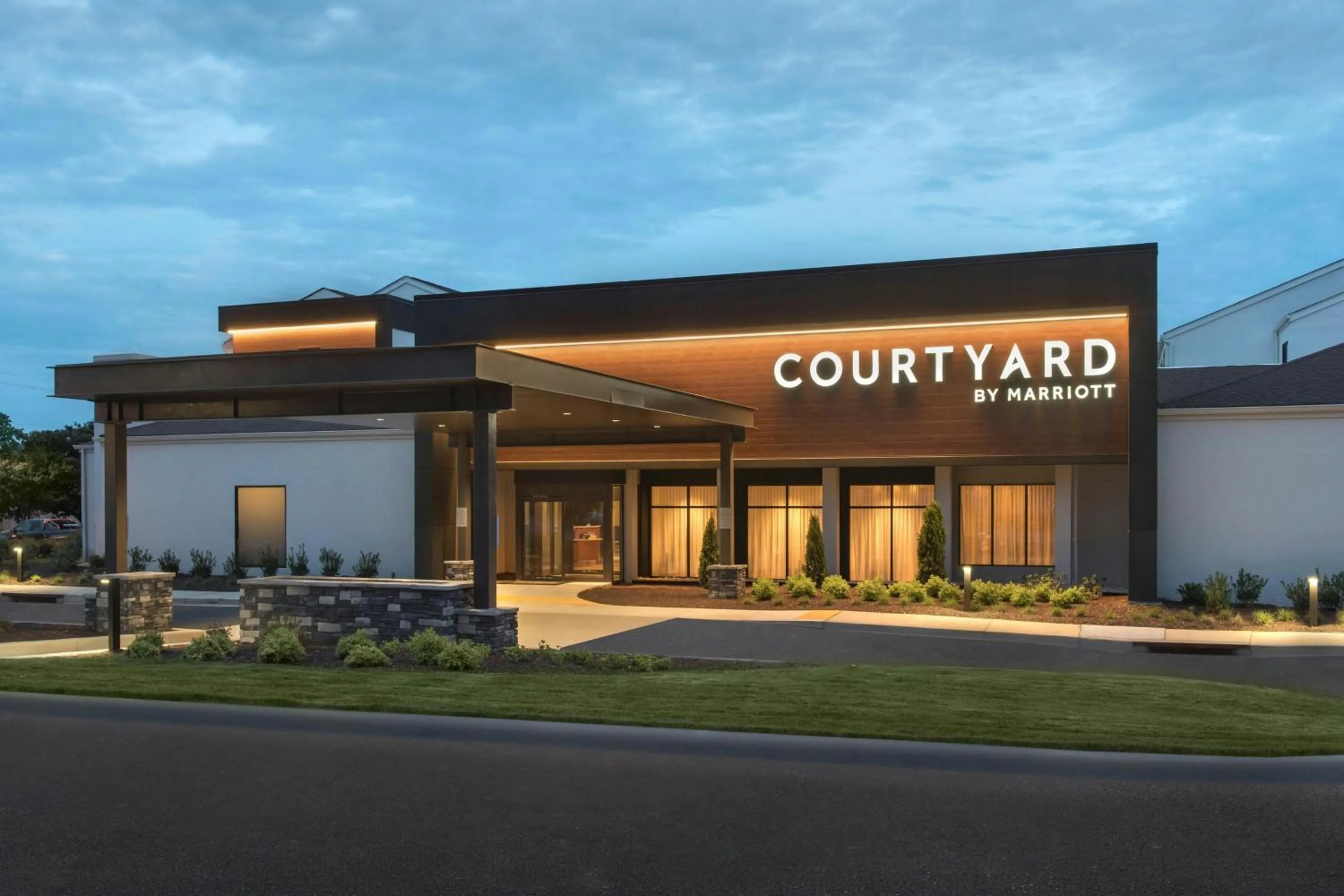 Property building in Courtyard by Marriott Annapolis