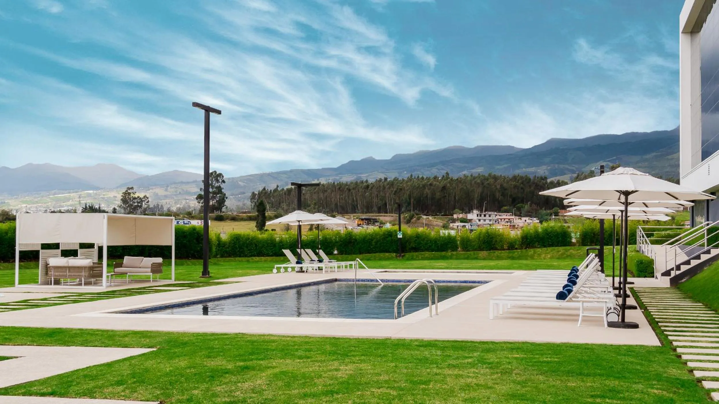 Balcony/Terrace in Eb Hotel By Eurobuilding Quito Airport
