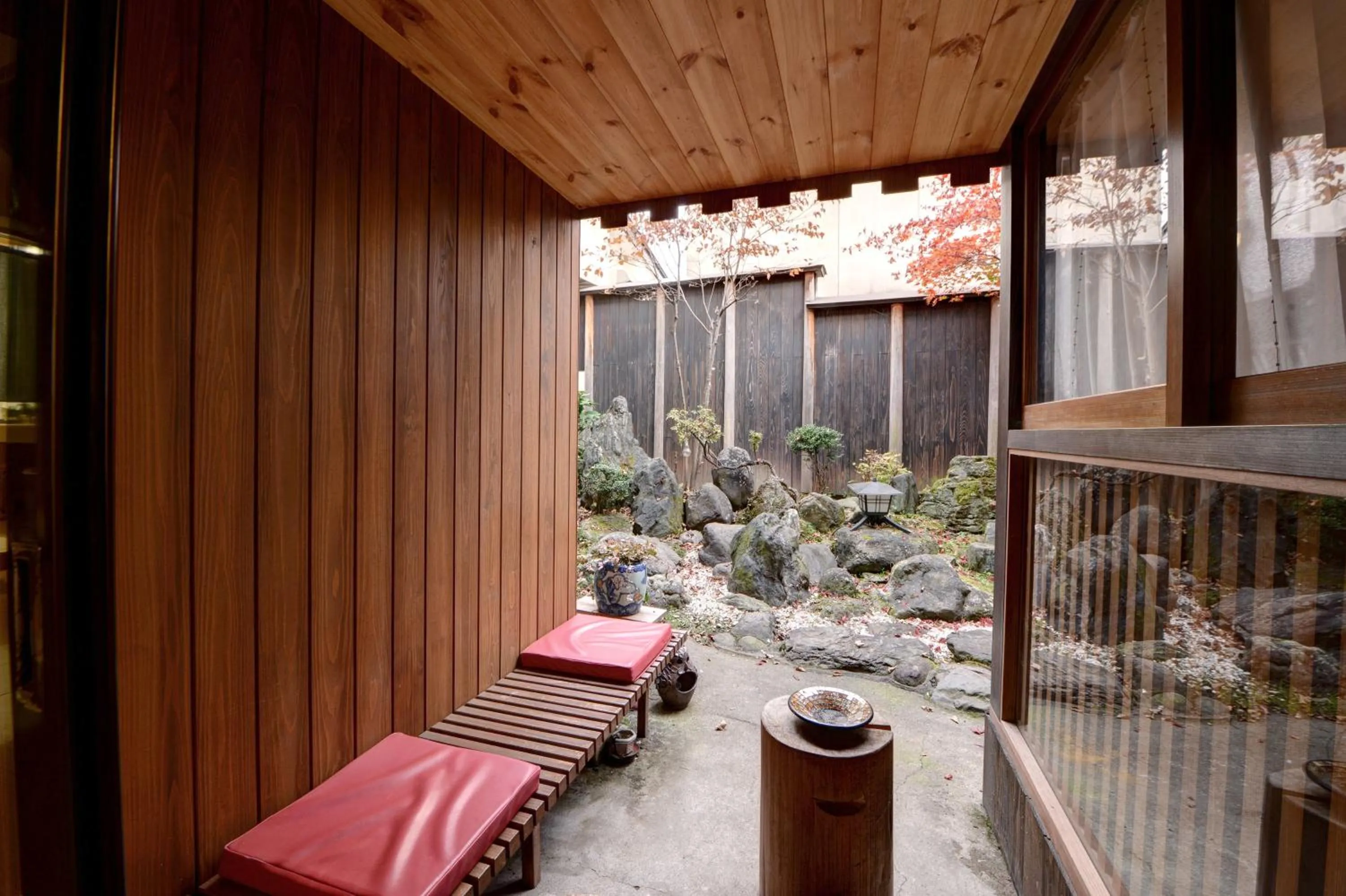 Garden in Azuma Ryokan