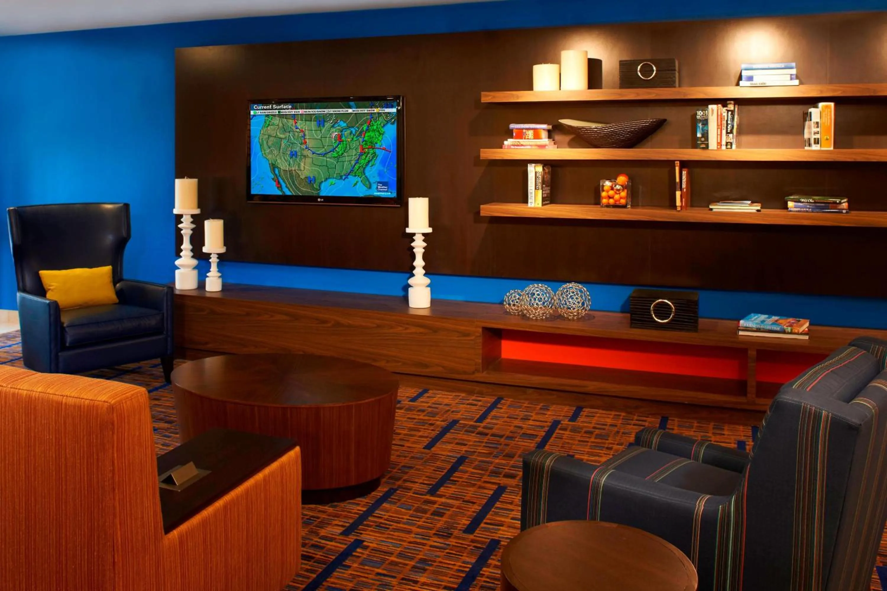 Lobby or reception in Courtyard Cleveland Airport South