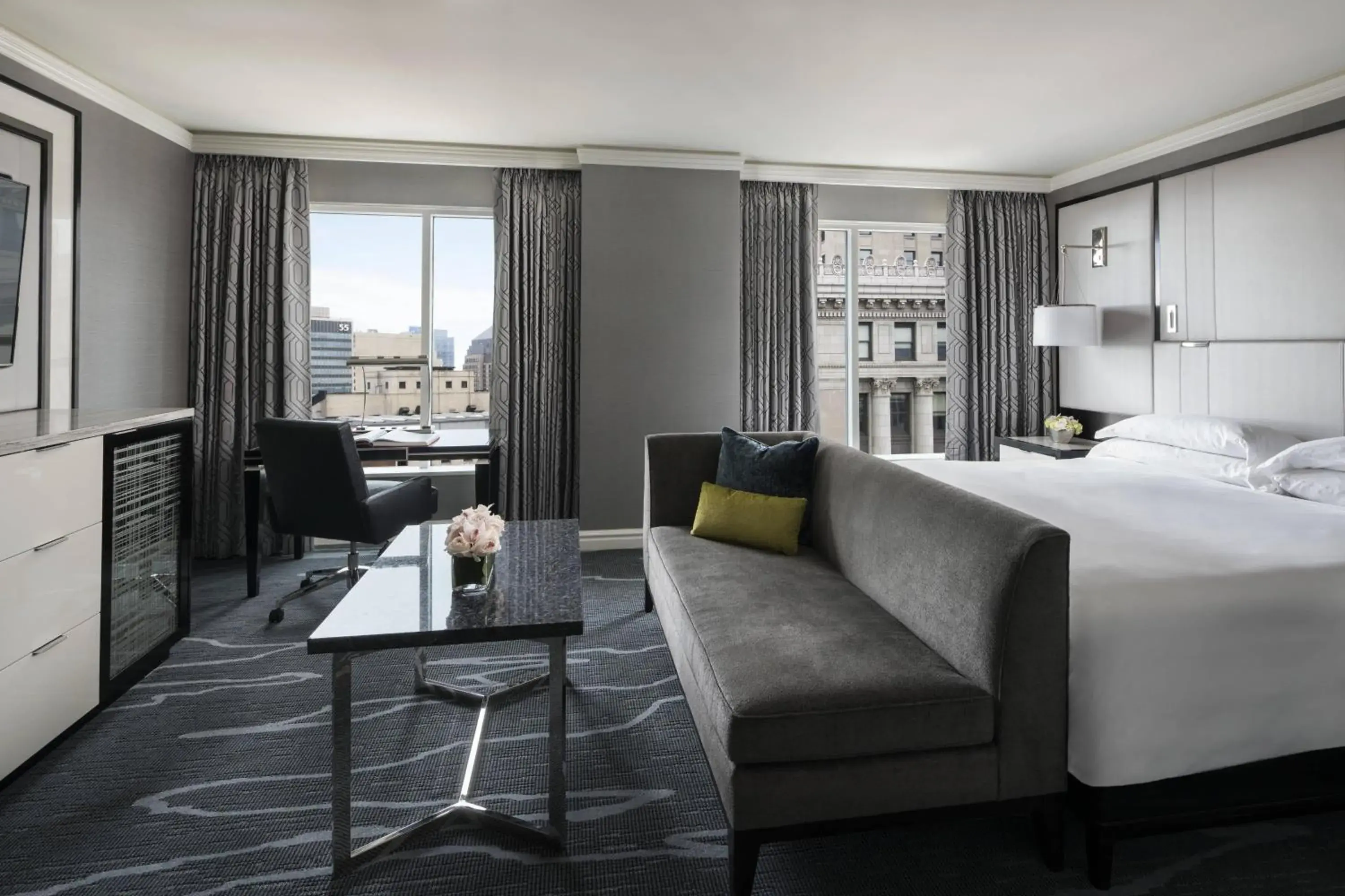 King Room - Corner Room in The Ritz-Carlton, Cleveland King Room - Corner Room in The Ritz-Carlton, Cleveland