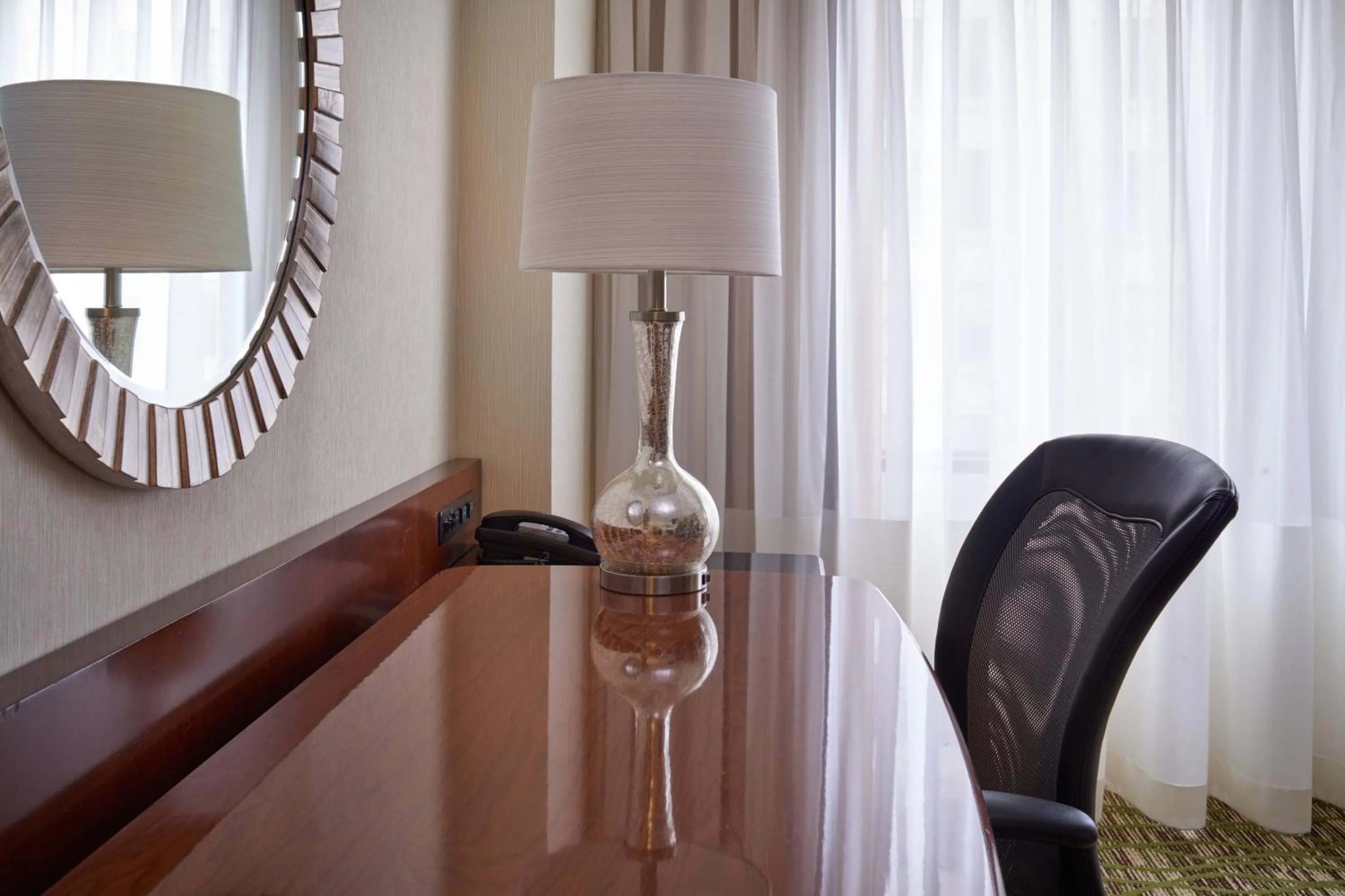 Photo of the whole room in Cleveland Marriott Downtown at Key Tower