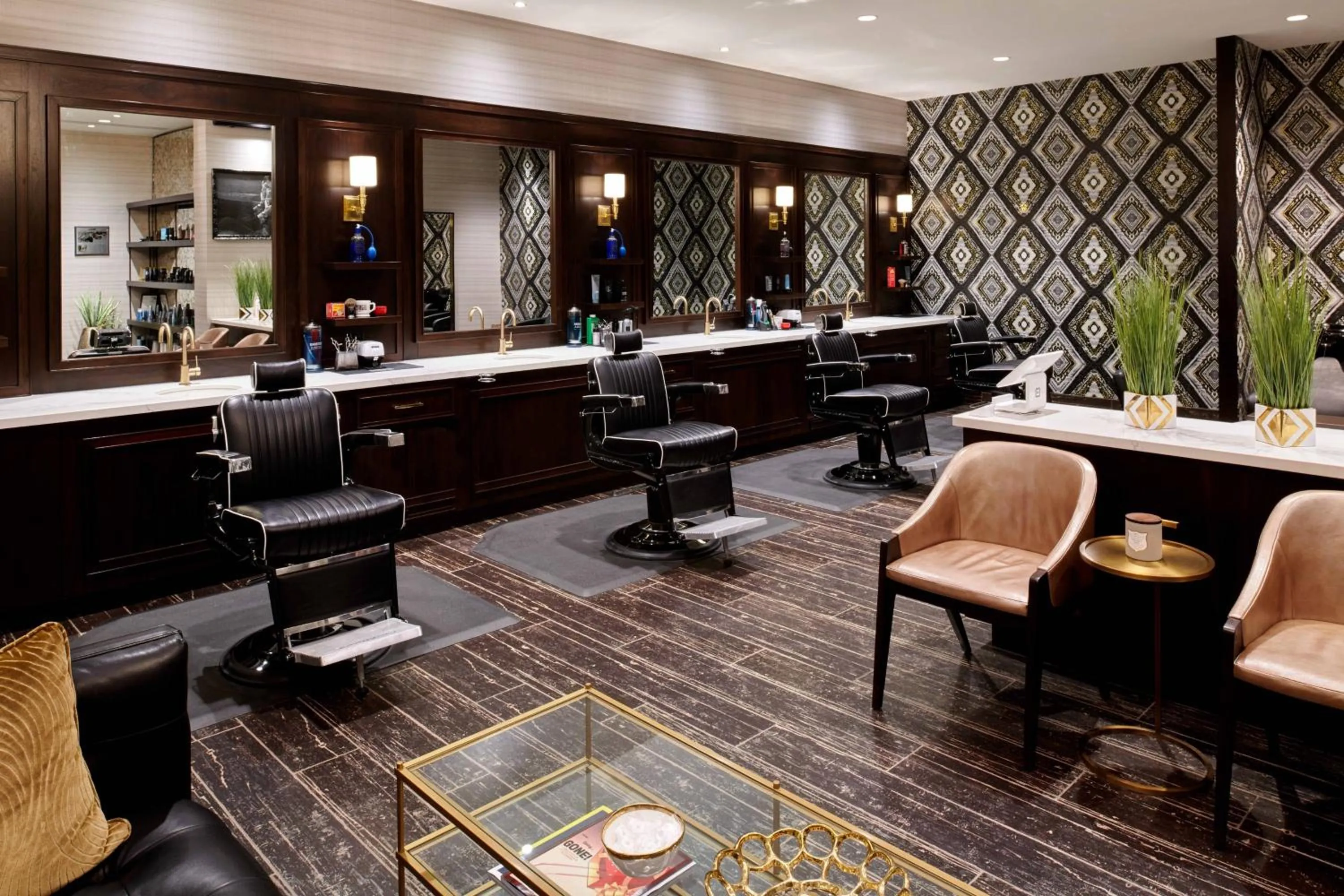 Lounge or bar in Cleveland Marriott Downtown at Key Tower