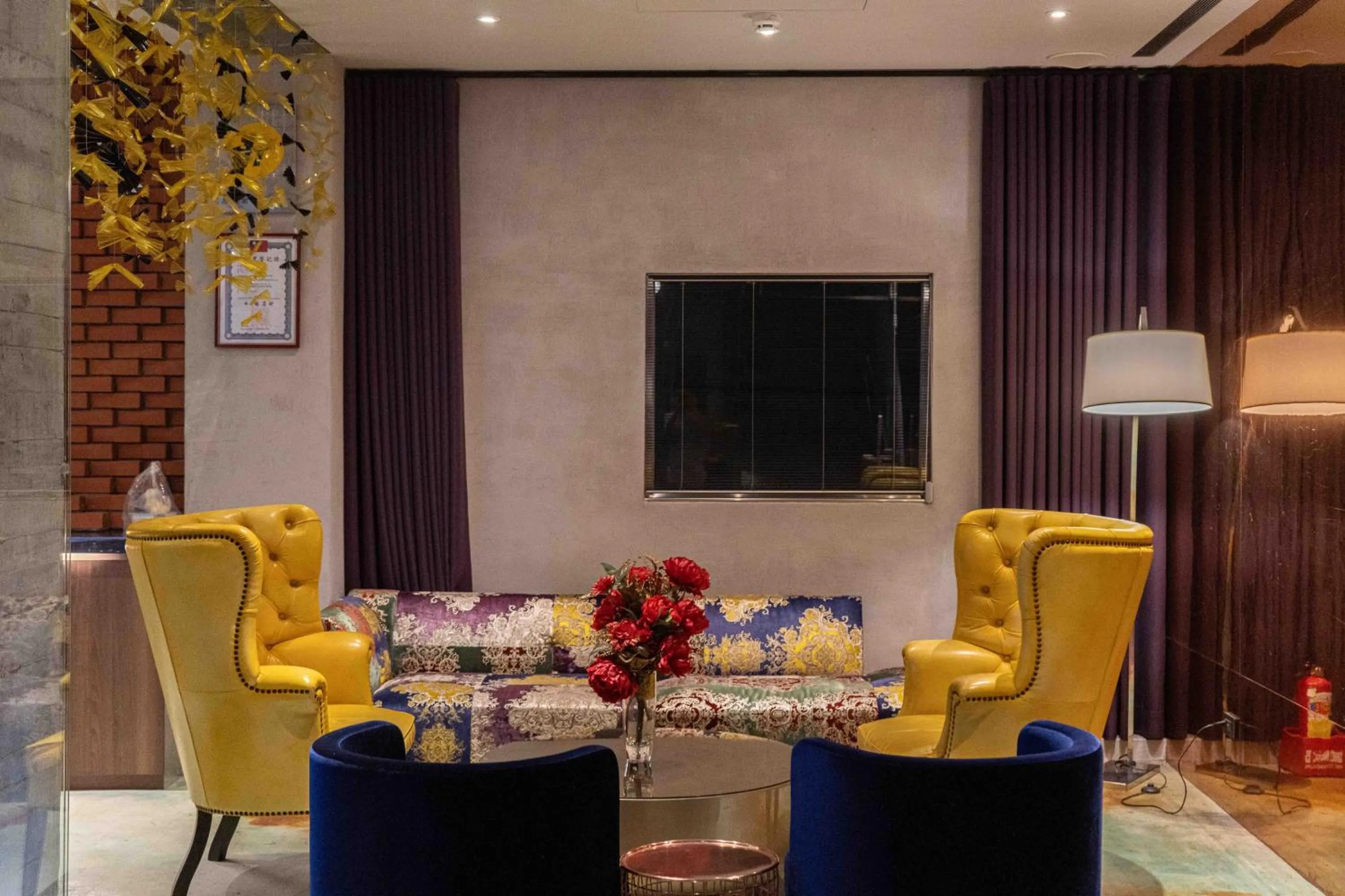 Seating area in CHECK inn HIVE