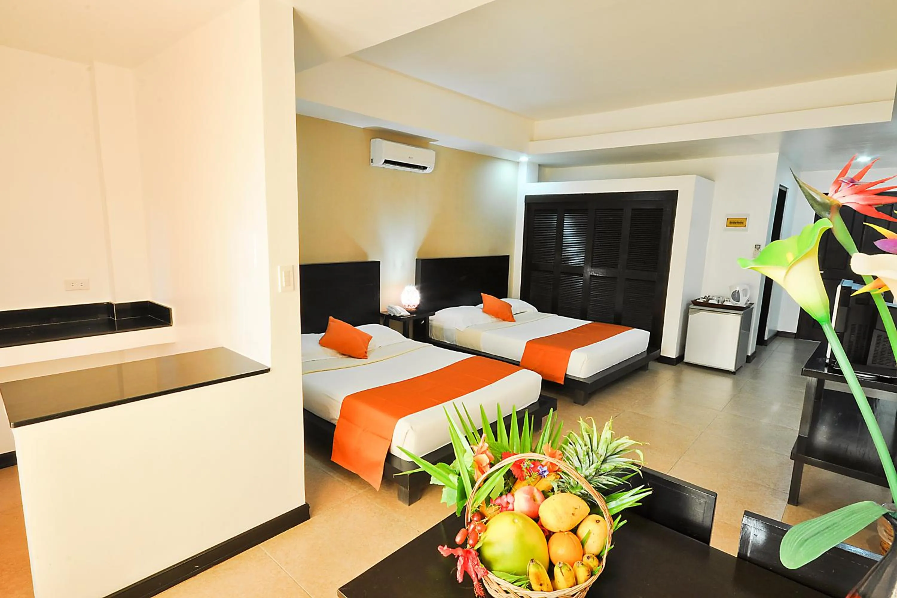 Bed in Paradise Garden Hotel and Convention Center Boracay Powered by ASTON