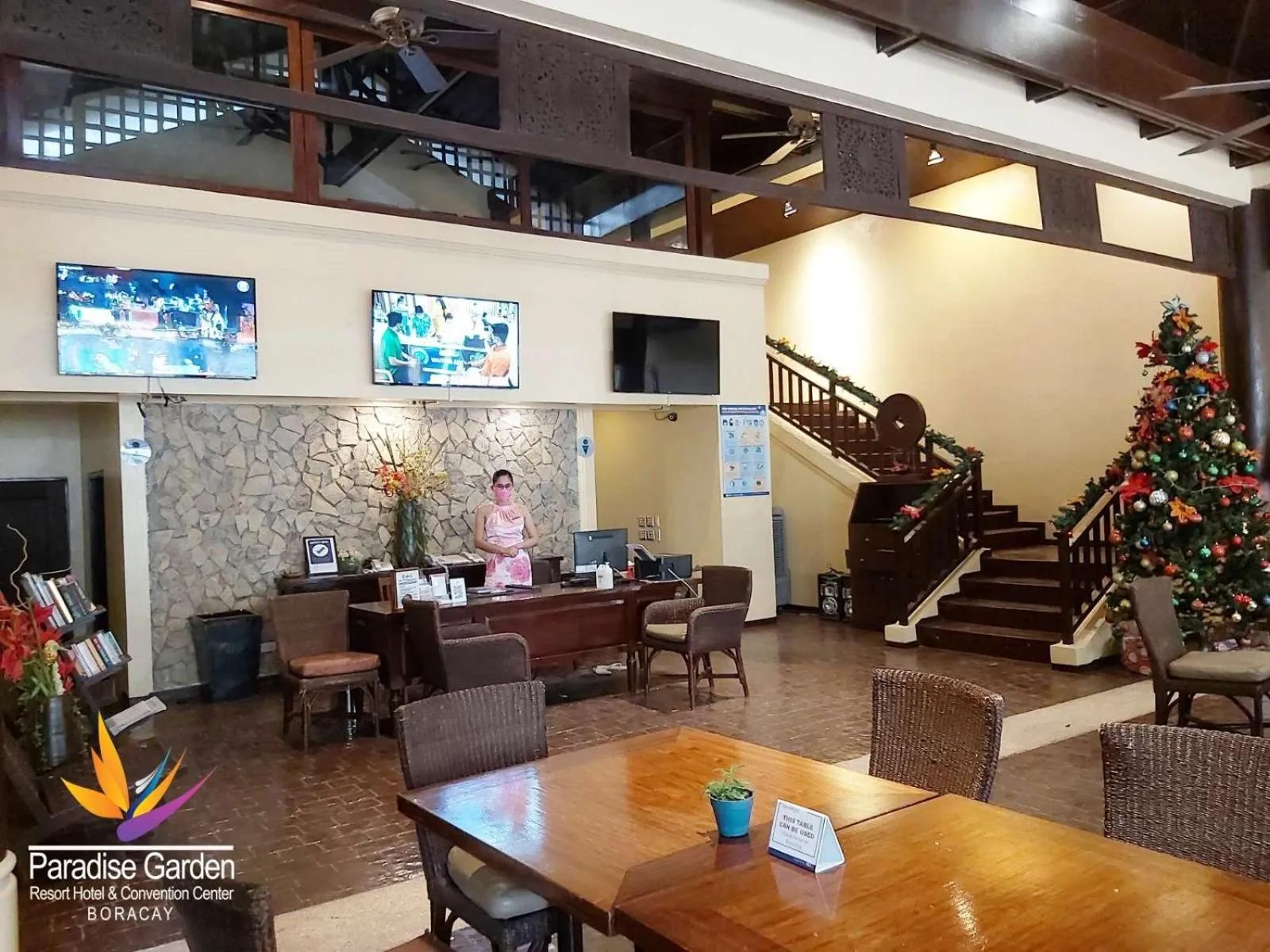 Lobby or reception in Paradise Garden Hotel and Convention Center Boracay Powered by ASTON
