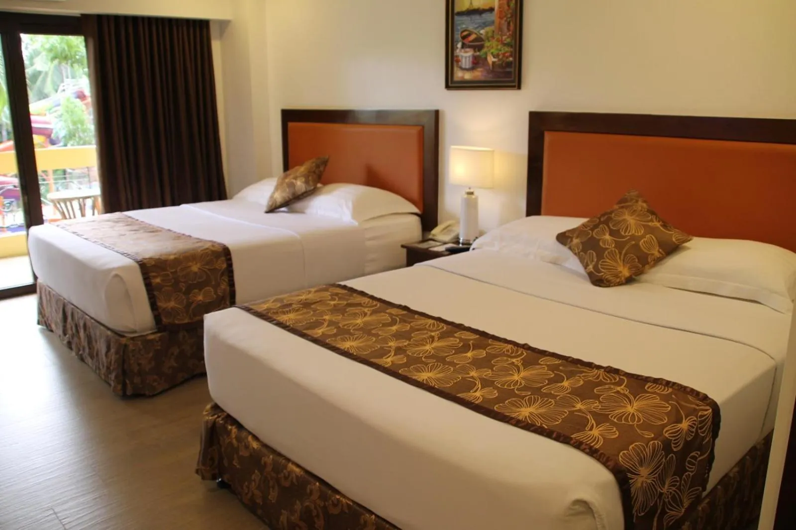 Bed in Paradise Garden Hotel and Convention Center Boracay Powered by ASTON