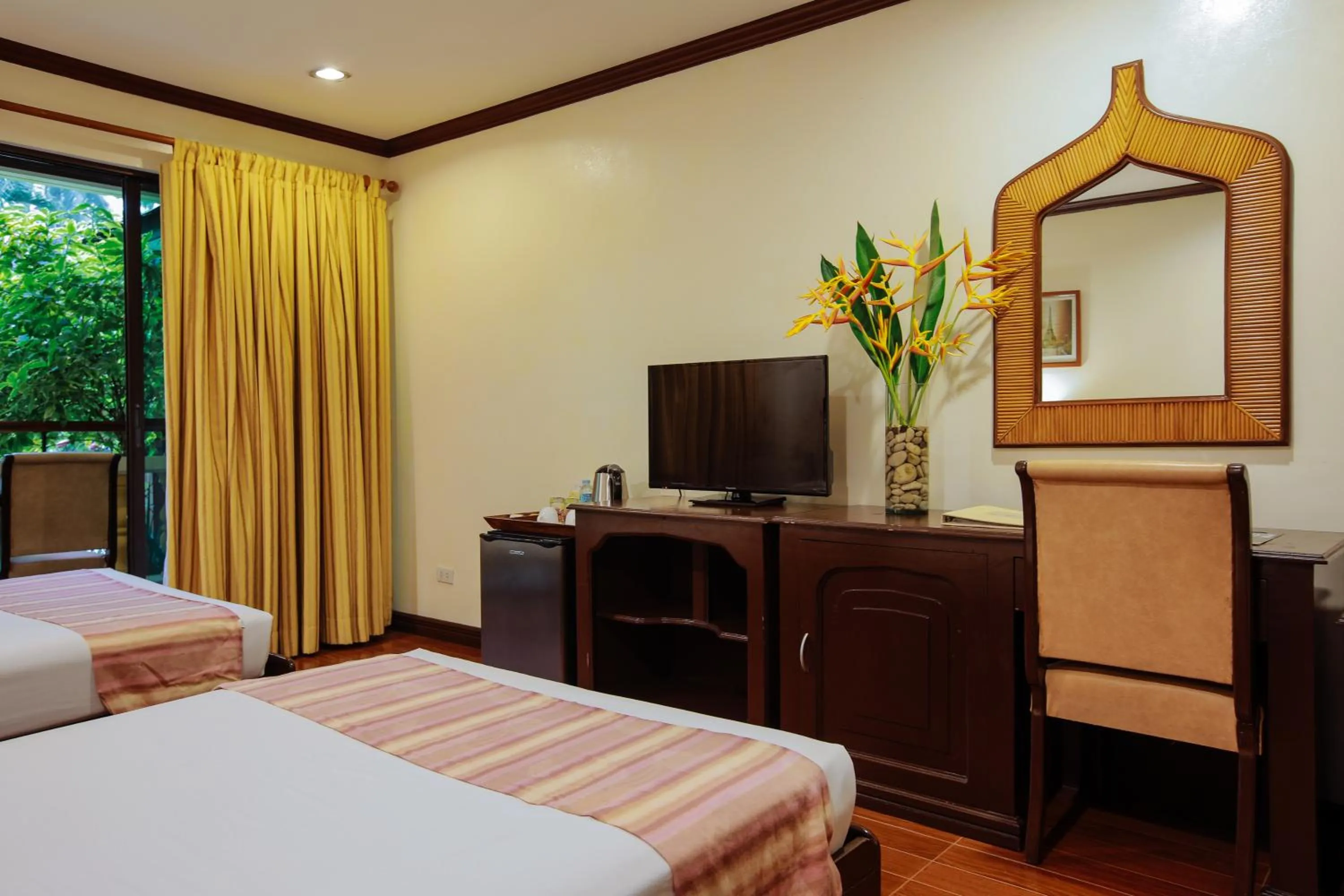 Bedroom, Bed in Paradise Garden Hotel and Convention Center Boracay Powered by ASTON