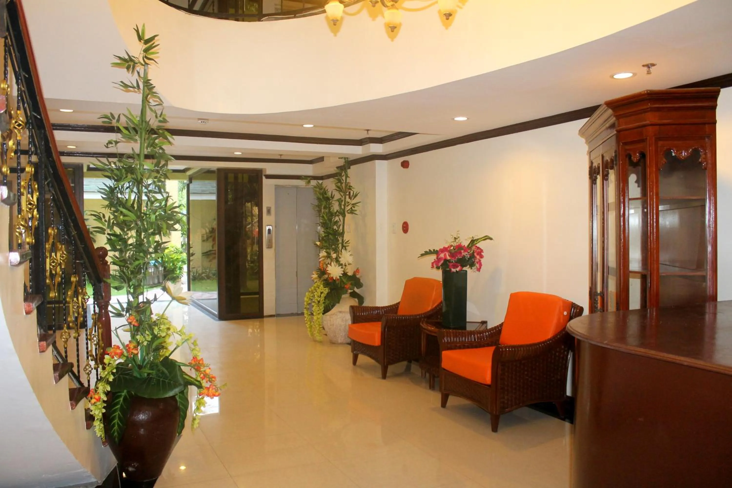 Lobby or reception in Paradise Garden Hotel and Convention Center Boracay Powered by ASTON