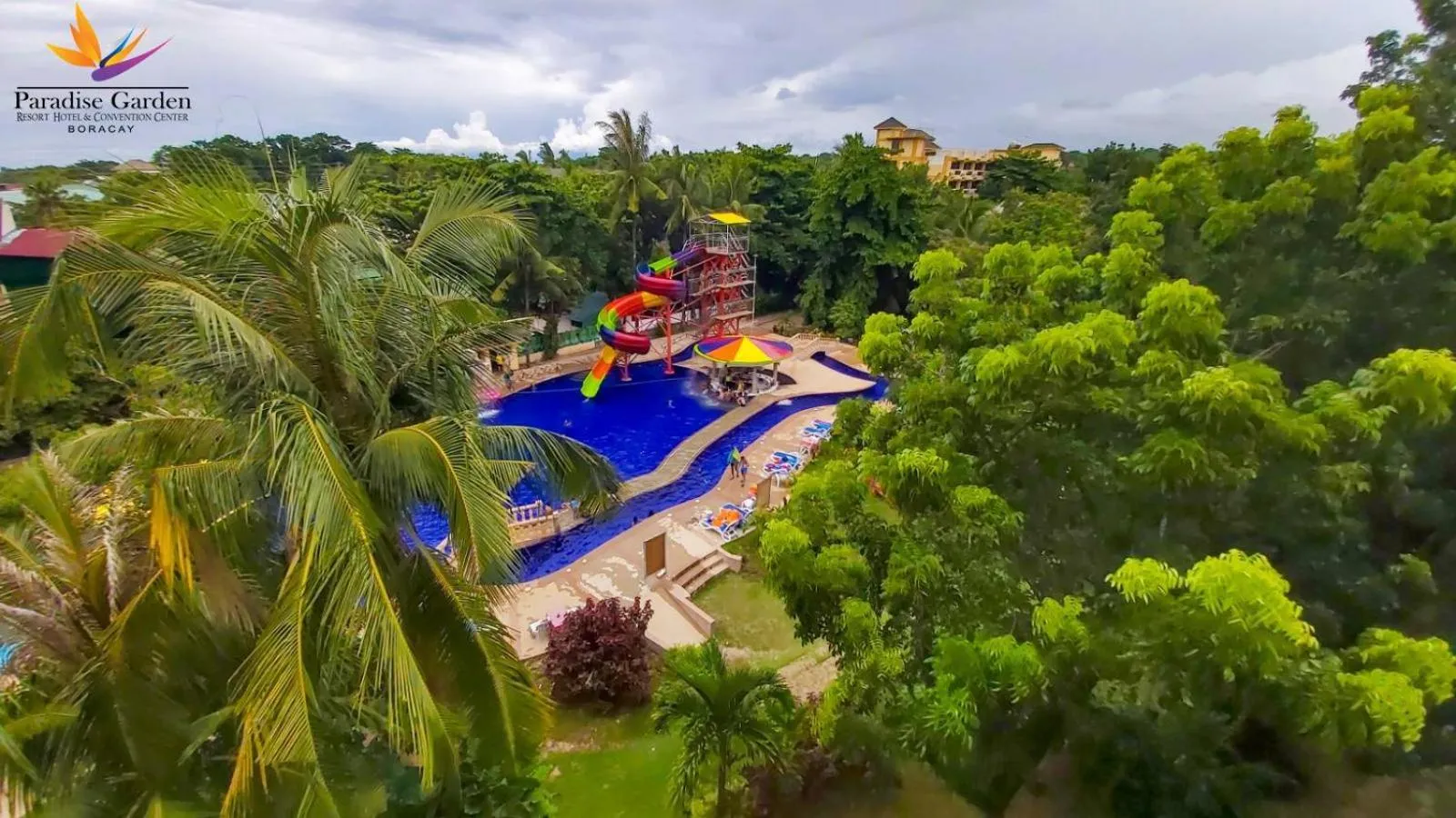 Swimming pool in Paradise Garden Hotel and Convention Center Boracay Powered by ASTON
