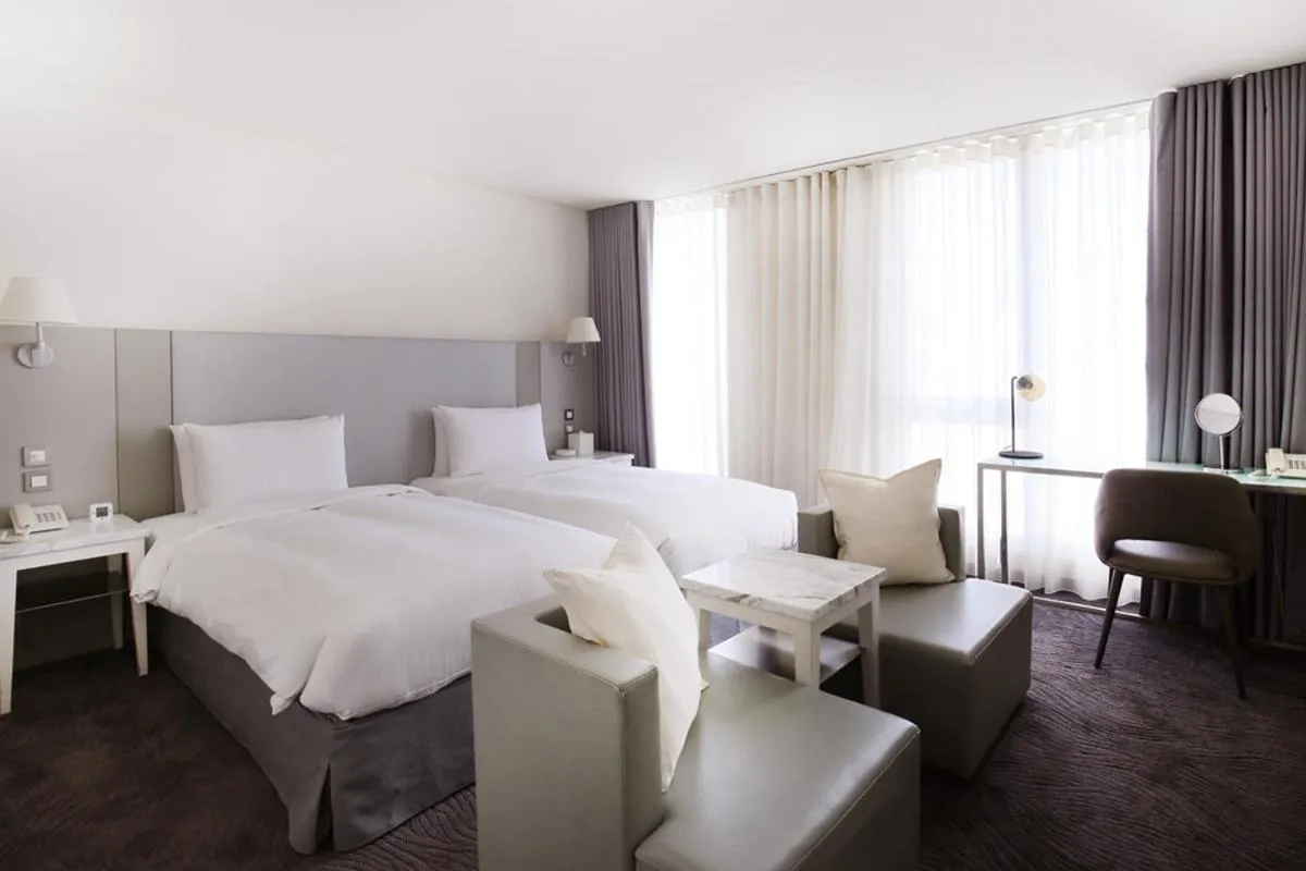 Bedroom, Bed in Ambience Hotel Taipei