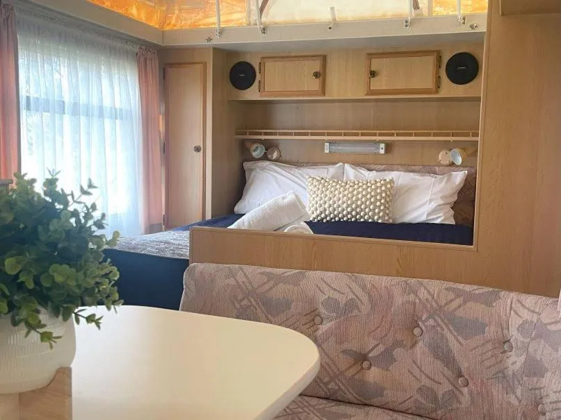 Bed in Kerang Holiday park