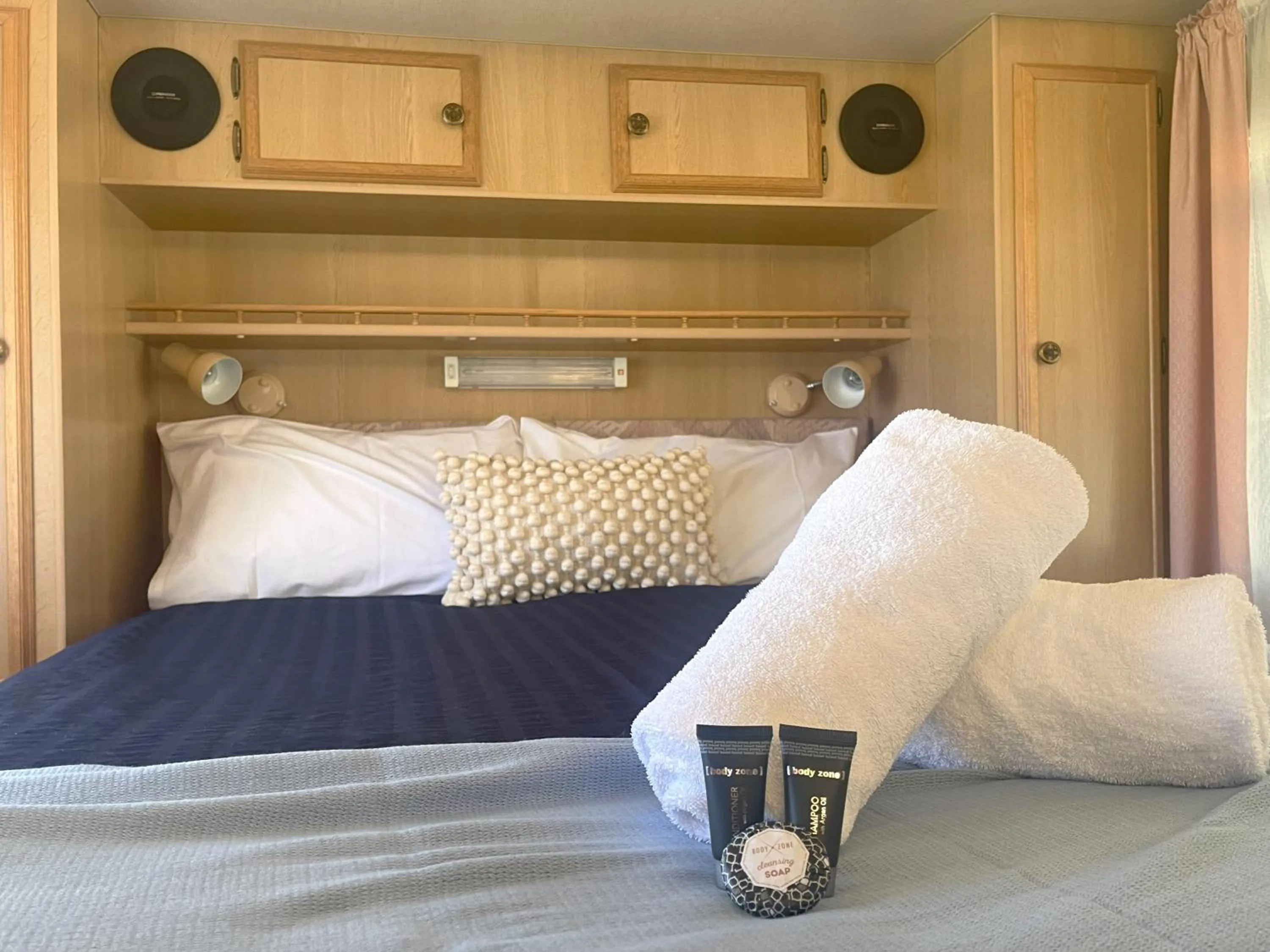 Bed in Kerang Holiday park