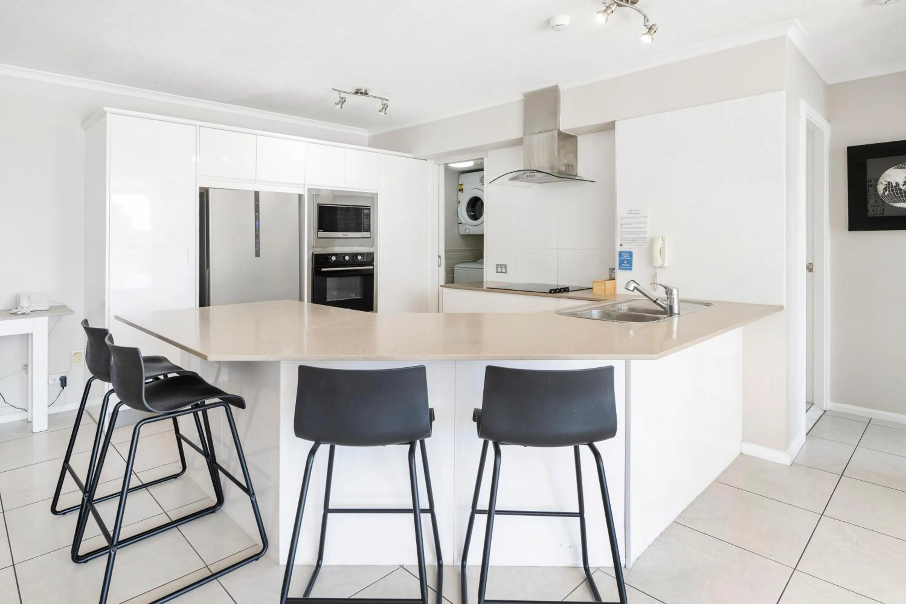 Moorings On Cavill Surfers Paradise