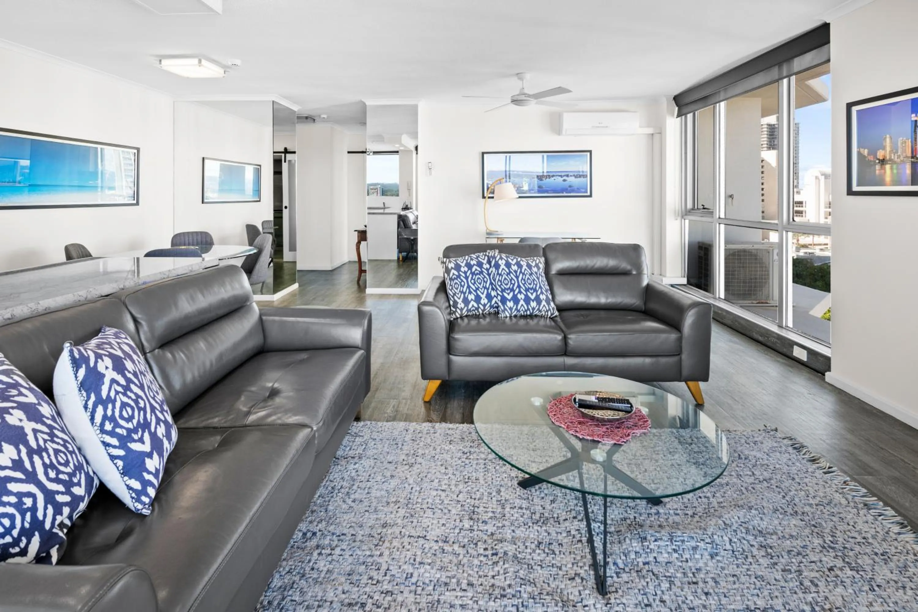Living room in Moorings On Cavill Surfers Paradise