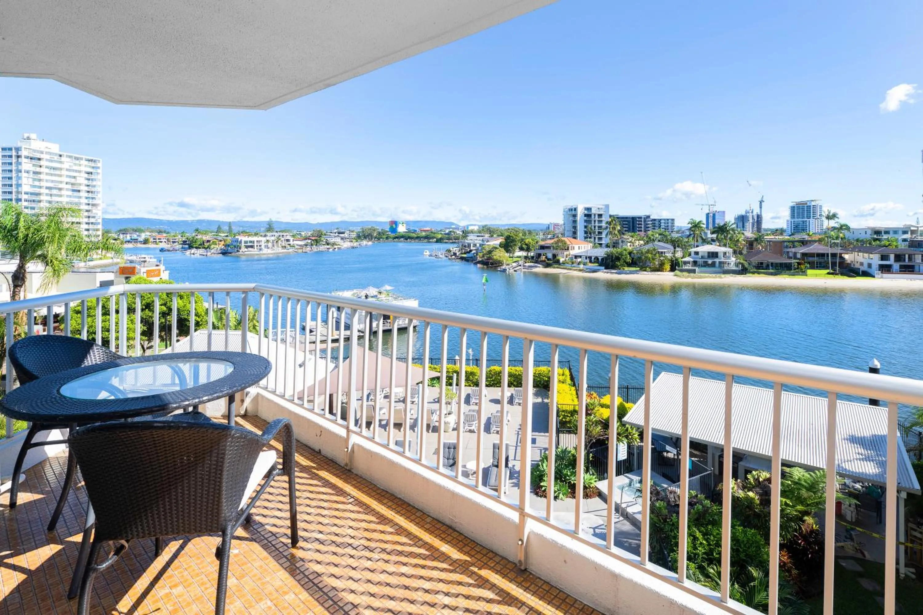 Balcony/Terrace in Moorings On Cavill Surfers Paradise