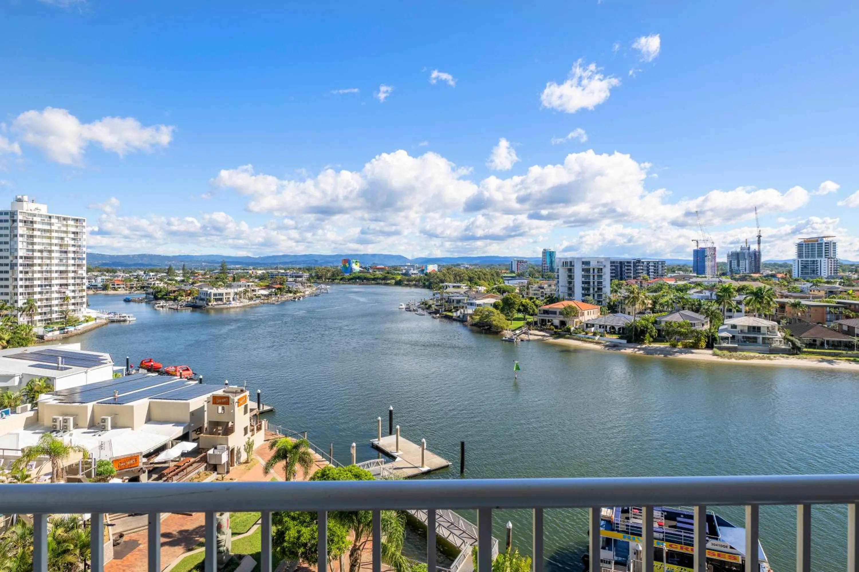 River view in Moorings On Cavill Surfers Paradise