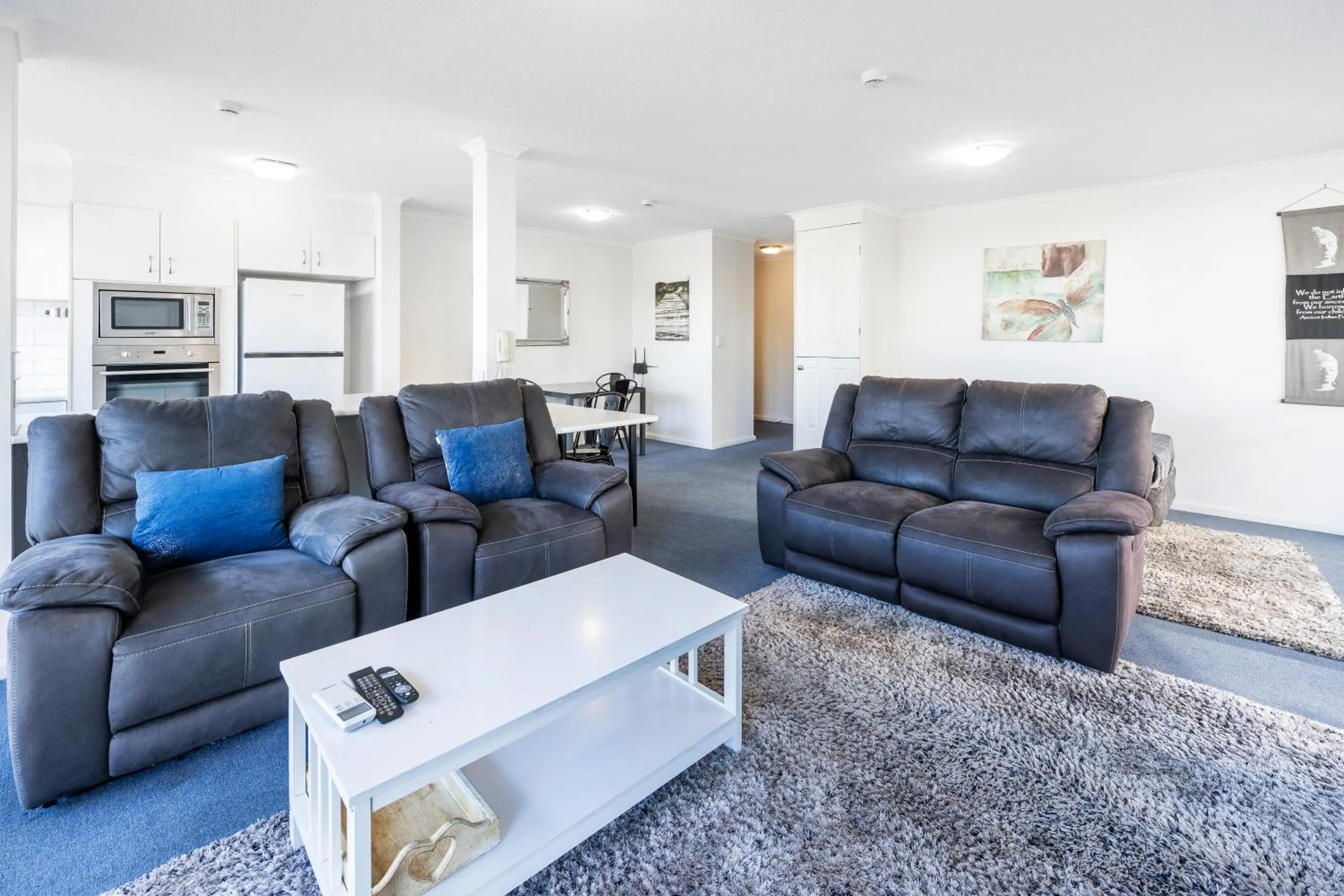 Living room in Moorings On Cavill Surfers Paradise