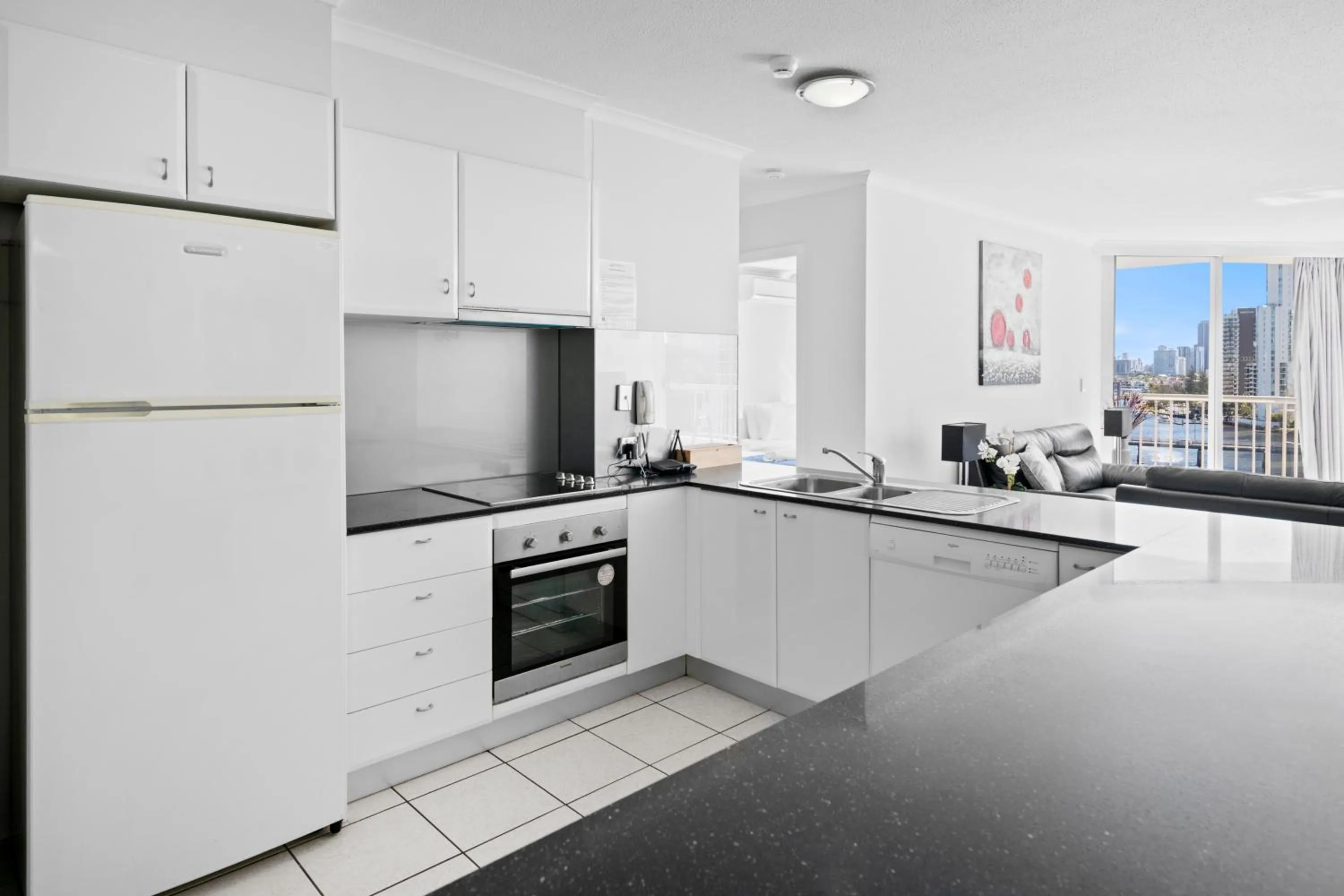 Moorings On Cavill Surfers Paradise