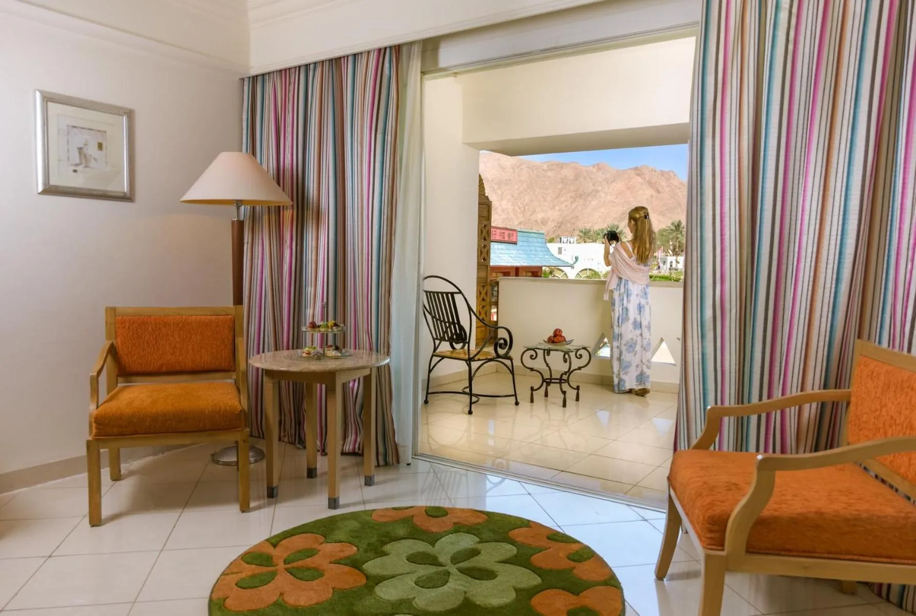 Seating area in Movenpick Taba Resort & Spa