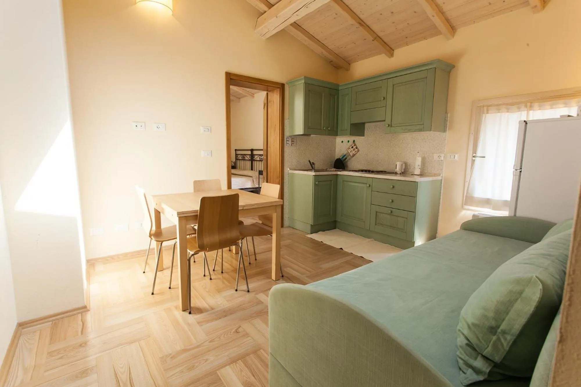 Kitchen or kitchenette in Agriturismo Lama Di Valle Rosa