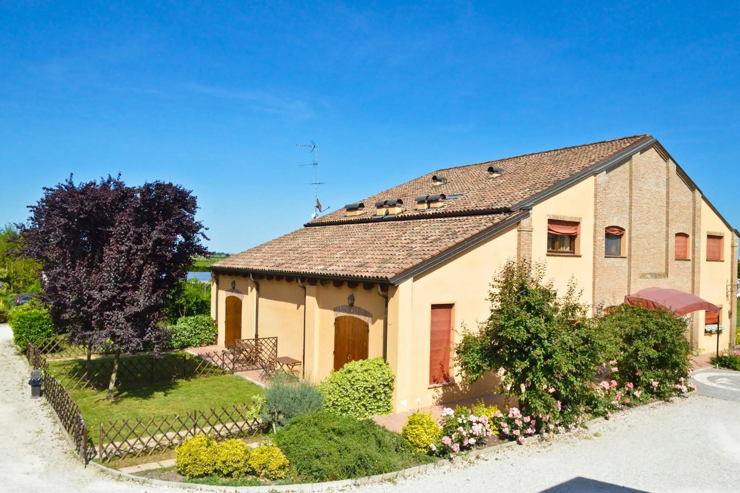 Facade/entrance in Agriturismo Lama Di Valle Rosa