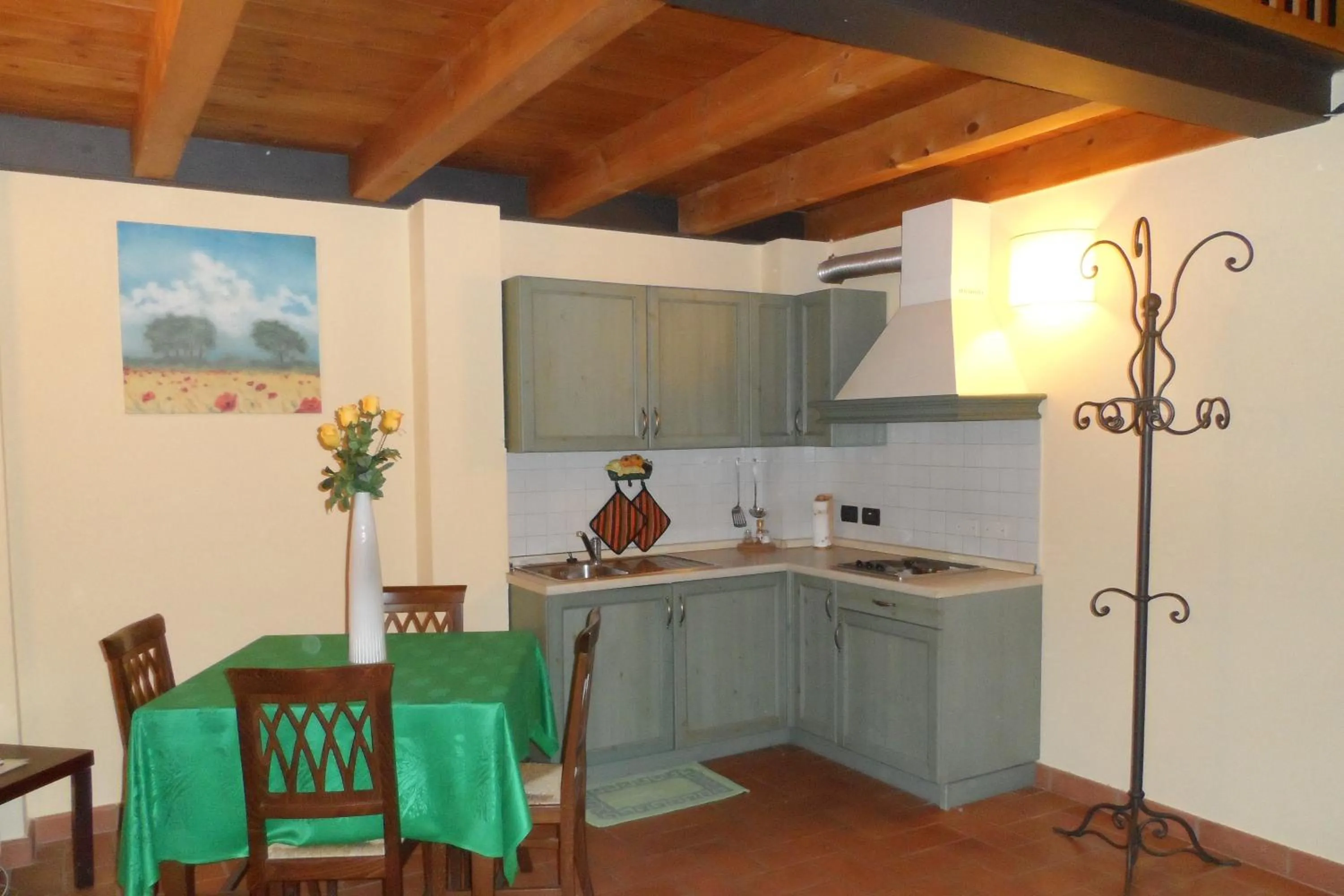 Kitchen or kitchenette in Agriturismo Lama Di Valle Rosa