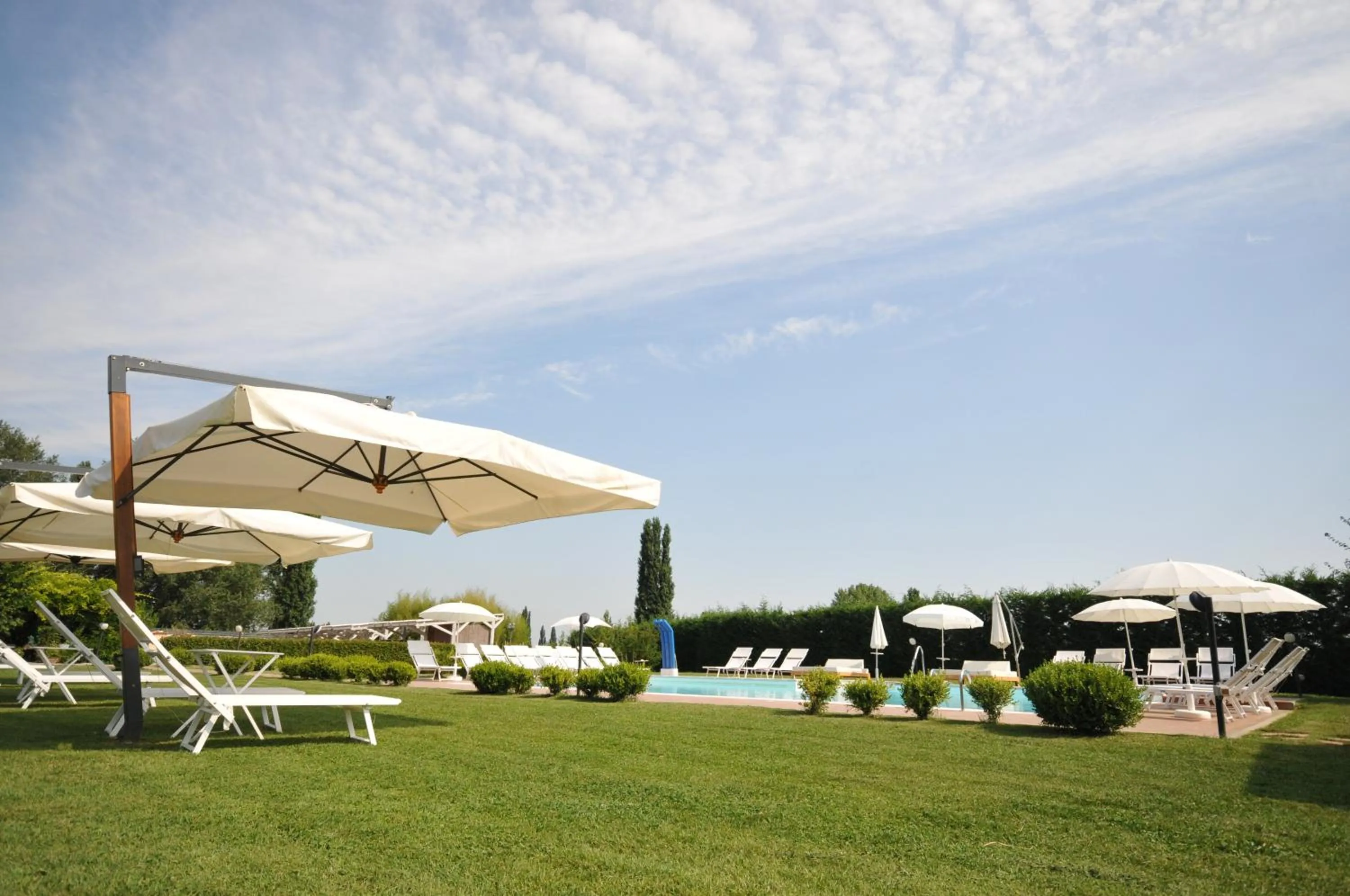Swimming pool in Agriturismo Lama Di Valle Rosa