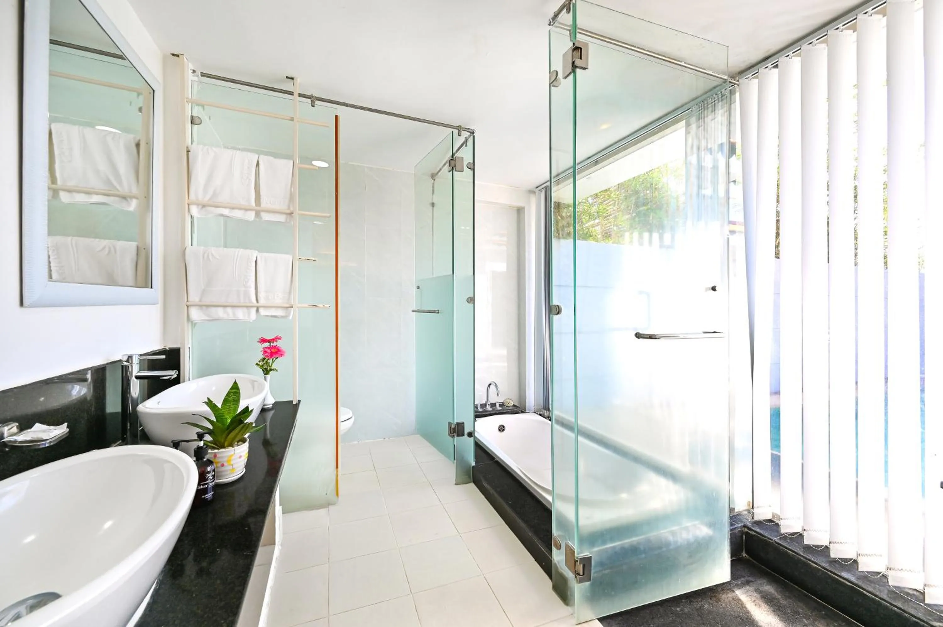 Bathroom in Silver Beach Resort Ke Ga