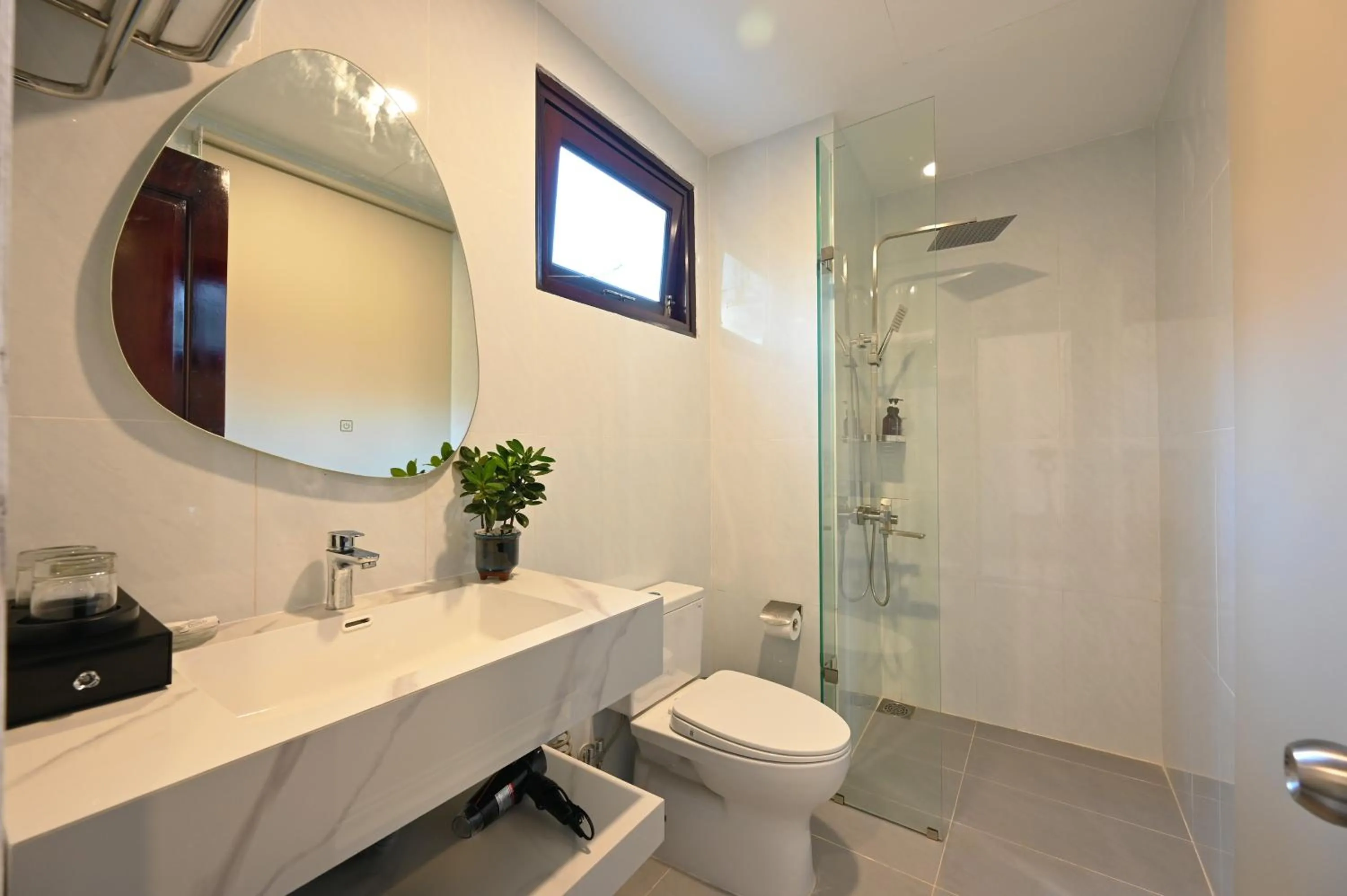 Bathroom in Silver Beach Resort Ke Ga