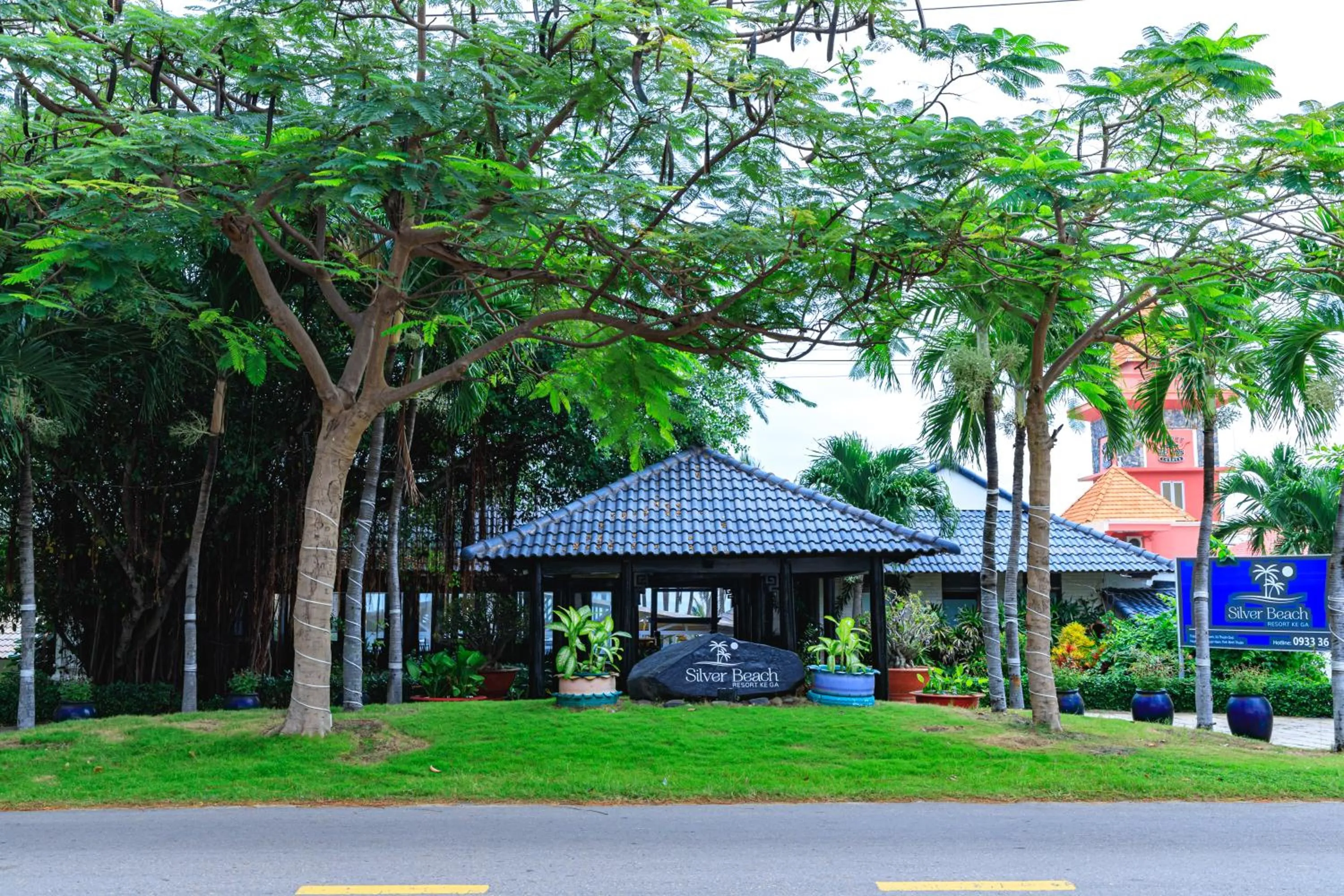 Natural landscape in Silver Beach Resort Ke Ga