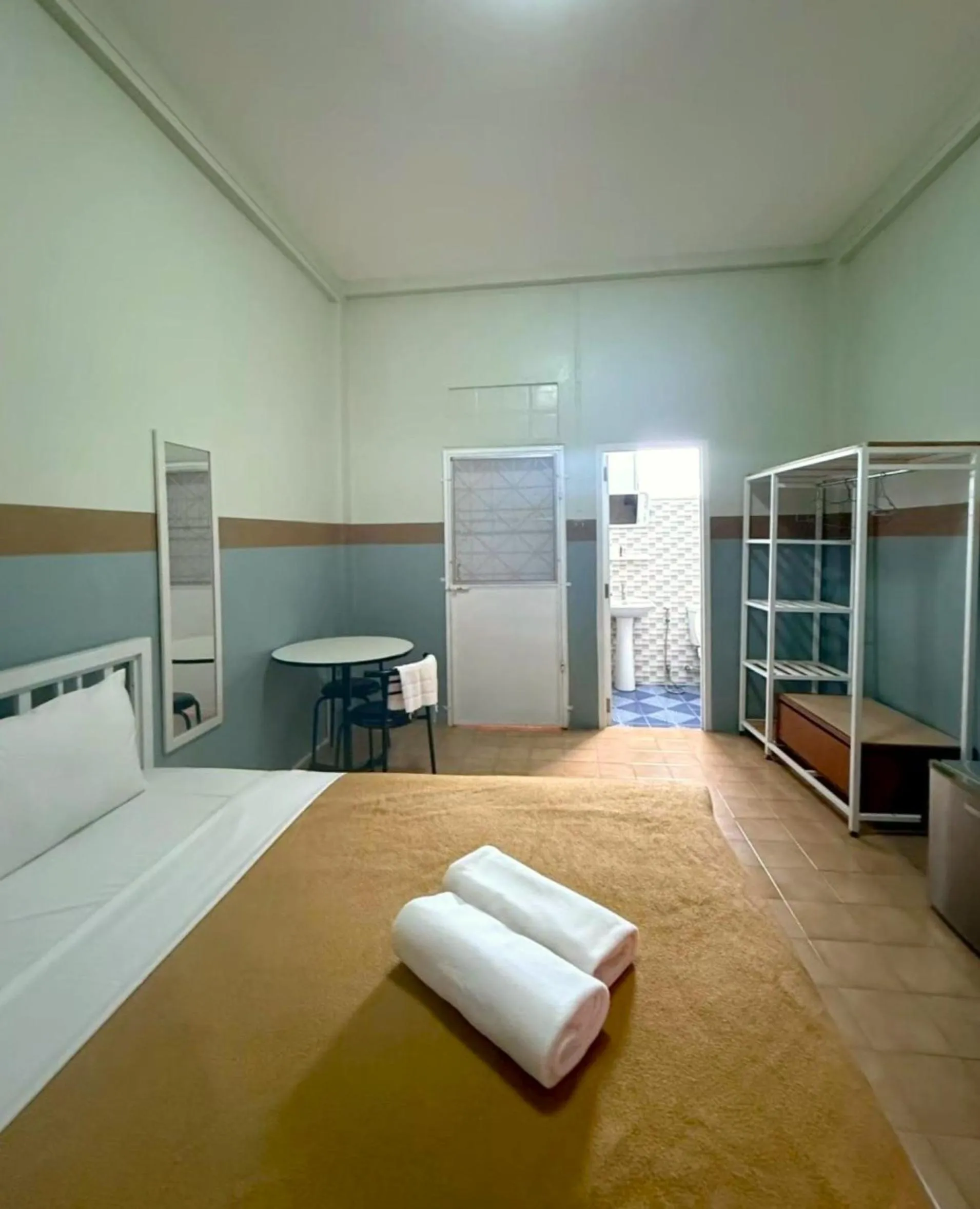 Bed in Ratana Hotel Chalong