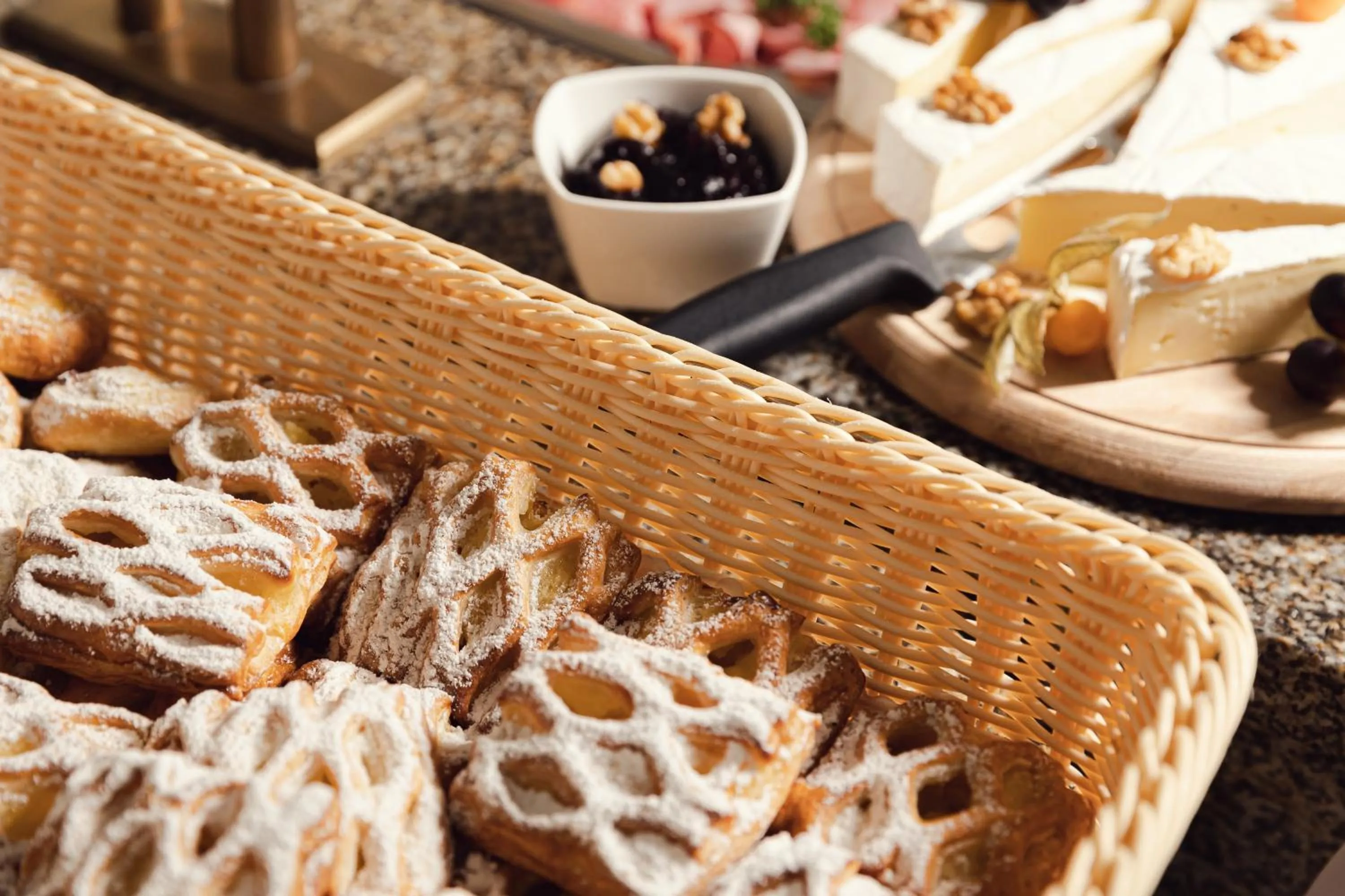 Breakfast in Spa Hotel Villa Smetana