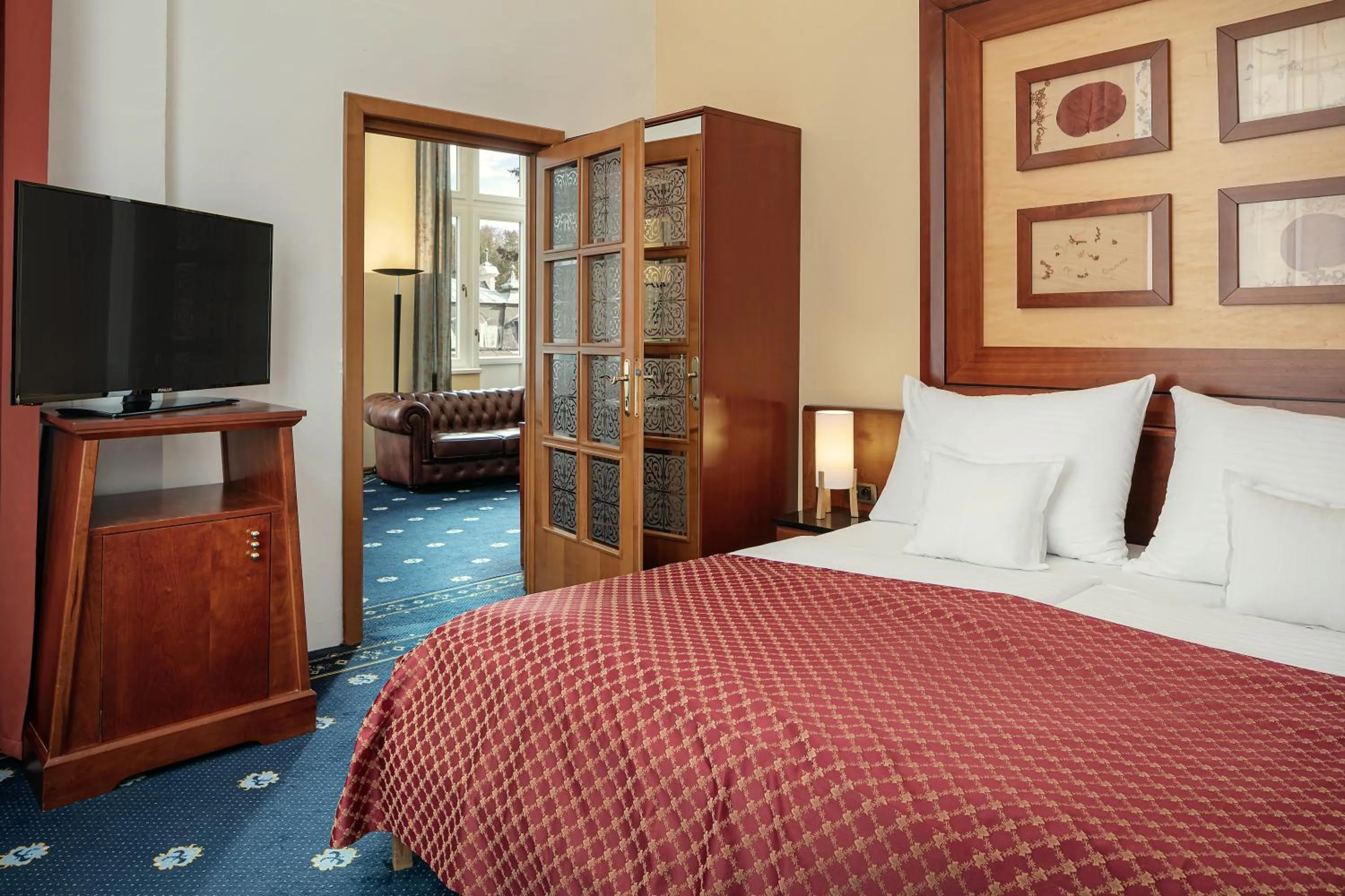 Photo of the whole room, Bed in Spa Hotel Villa Smetana