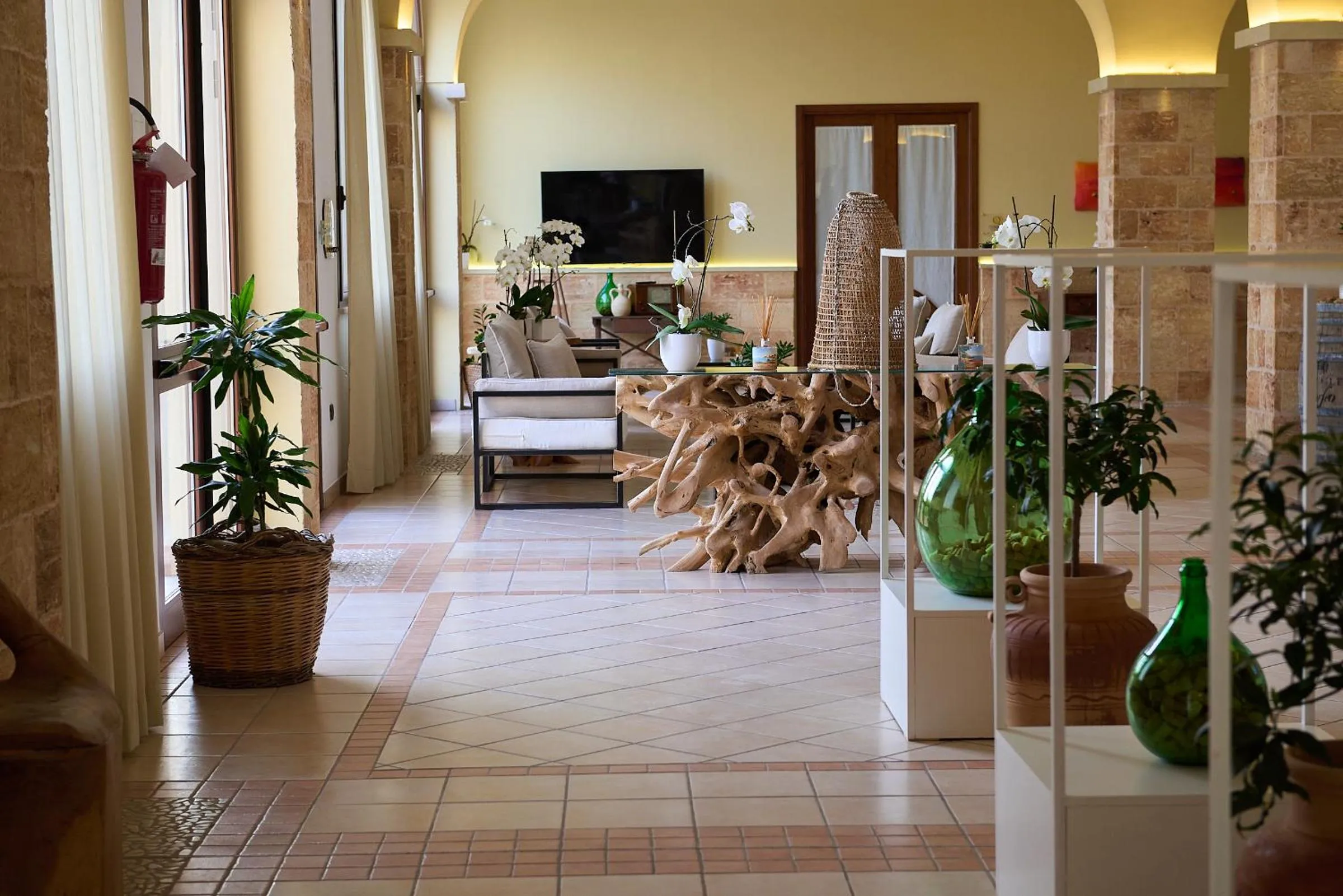 Lobby or reception in Hotel Montecallini - Adult Only 14