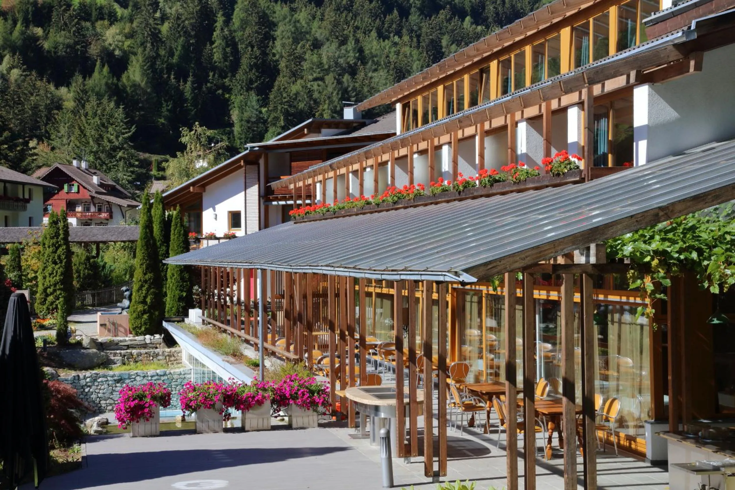 Dining area in Feldmilla Design Hotel - Wellness & SPA
