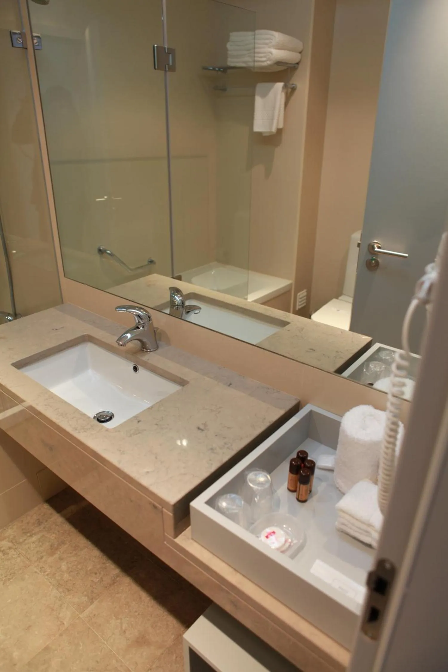 Bathroom in Hotel Anjo de Portugal