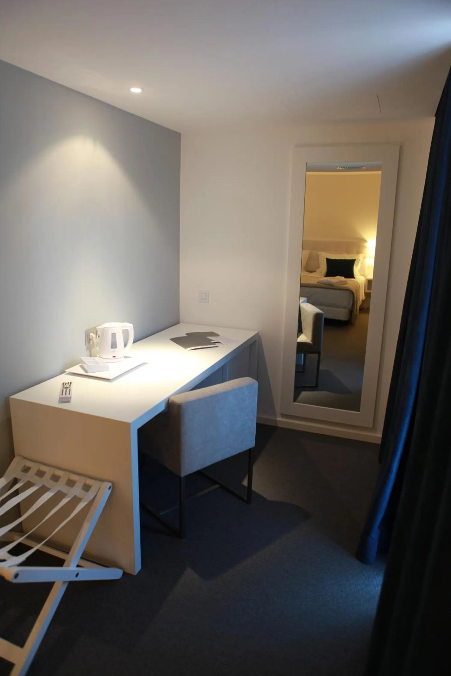 Coffee/tea facilities, Bed in Hotel Anjo de Portugal