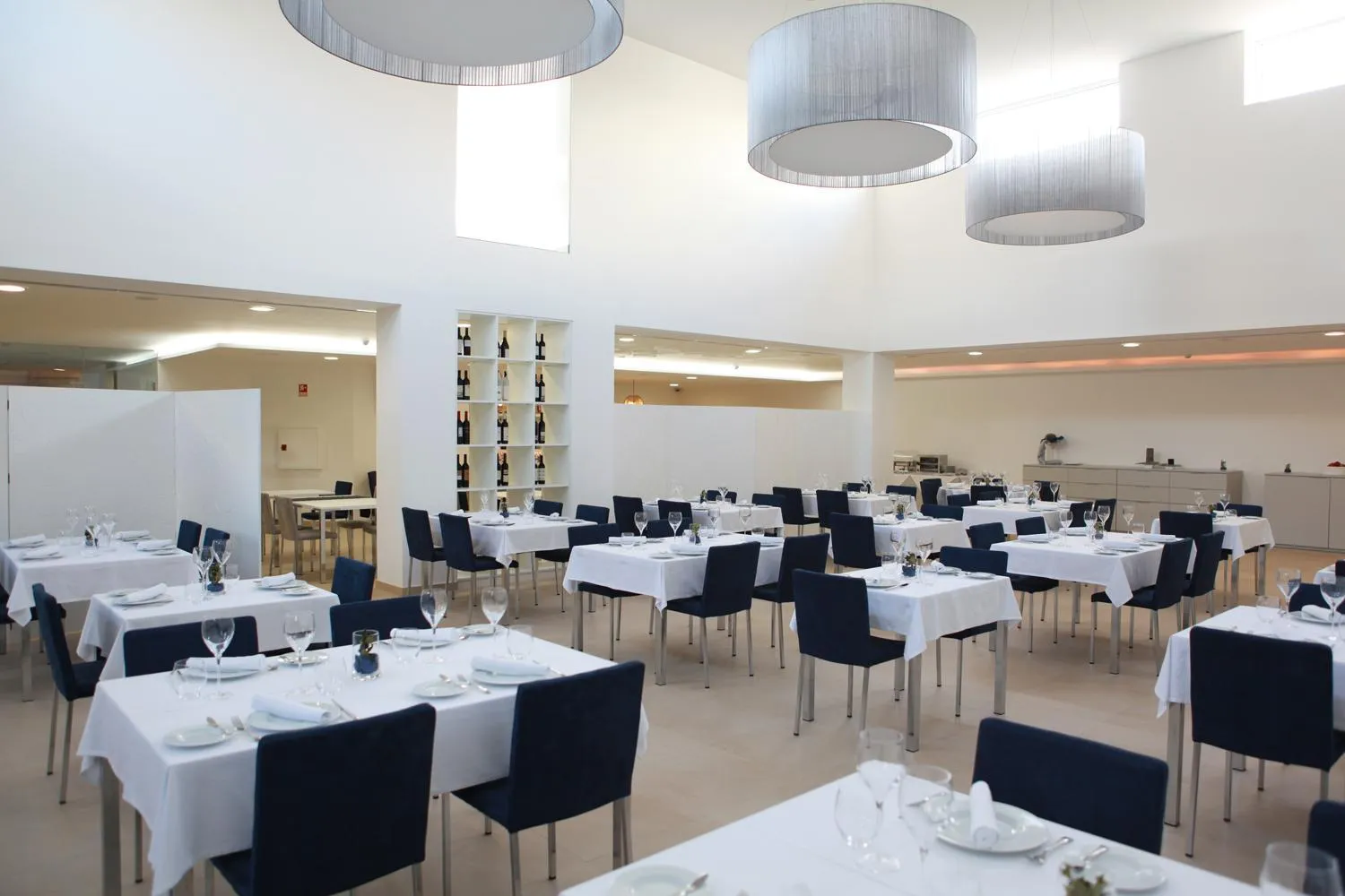 Restaurant/places to eat in Hotel Anjo de Portugal
