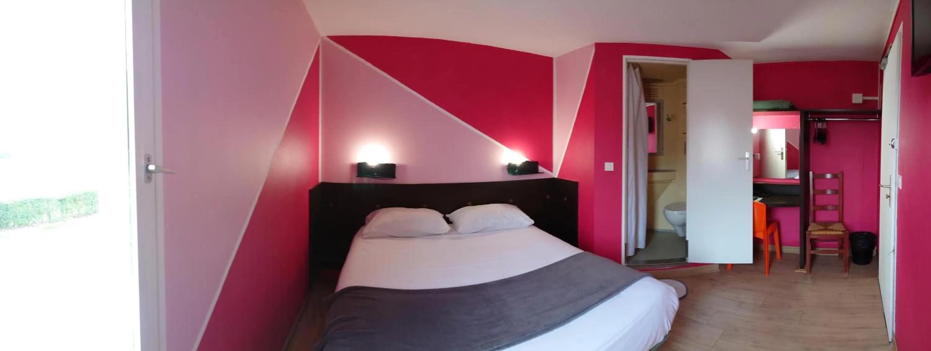 Bed in Fasthotel Angers Beaucouzé